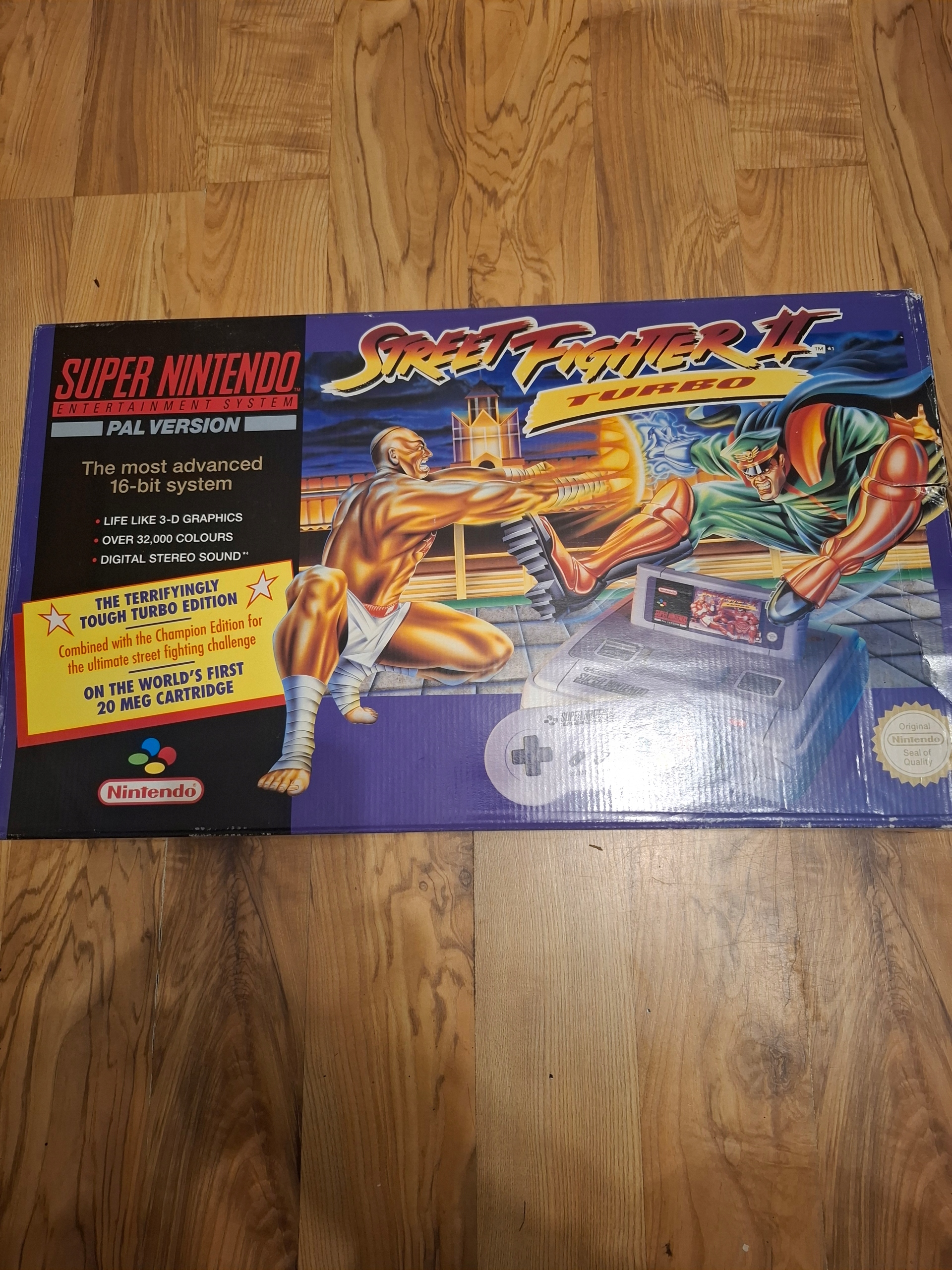KONSOLA SUPER NINTENDO ENTERTAINMENT SYSTEM STREET FIGHTER II TURBO