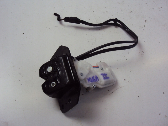 ZAMEK KLAPY TYŁ FORD KUGA MK2 2013-2019