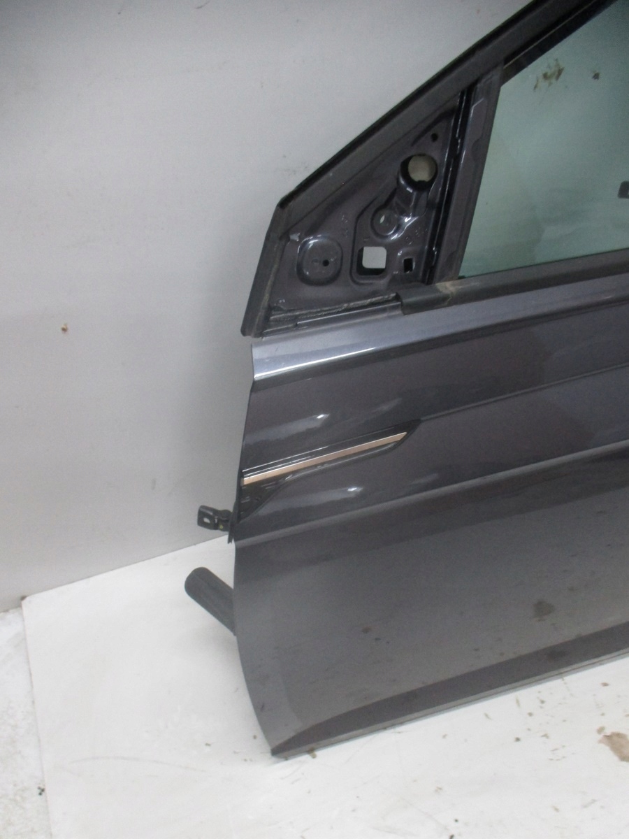 dveře levé přední VW TAIGO R-LINE