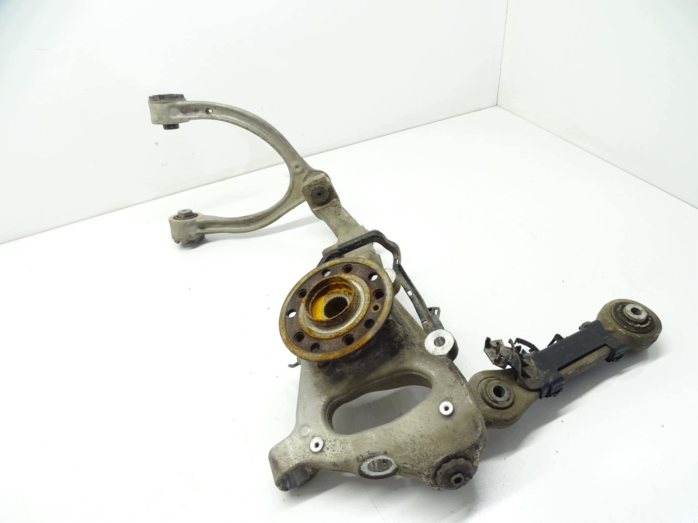 swing left front front MERCEDES C W205 AMG C43 A2053700