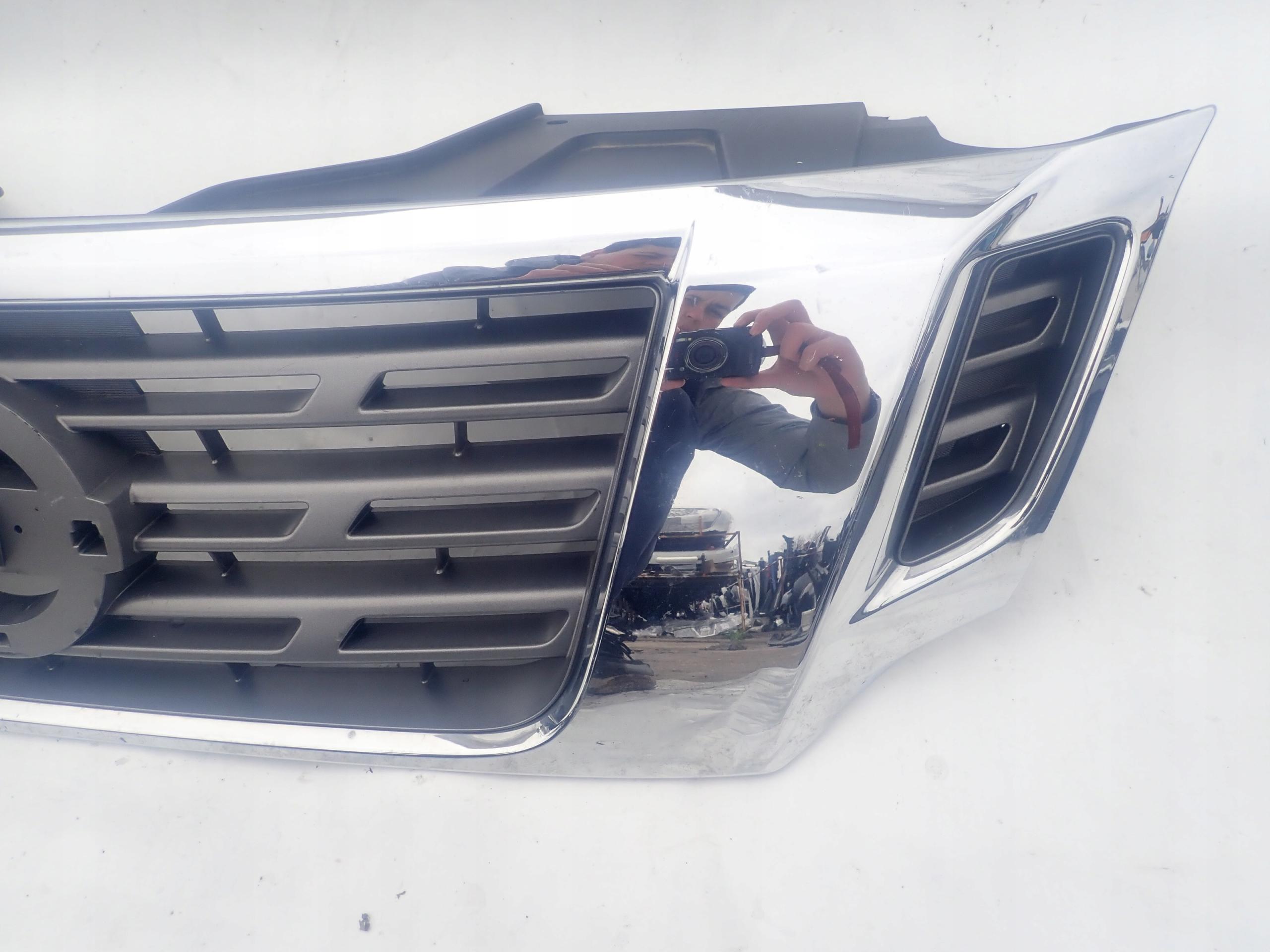 NISSAN NAVARA IV NP300 14- grill grille radiator