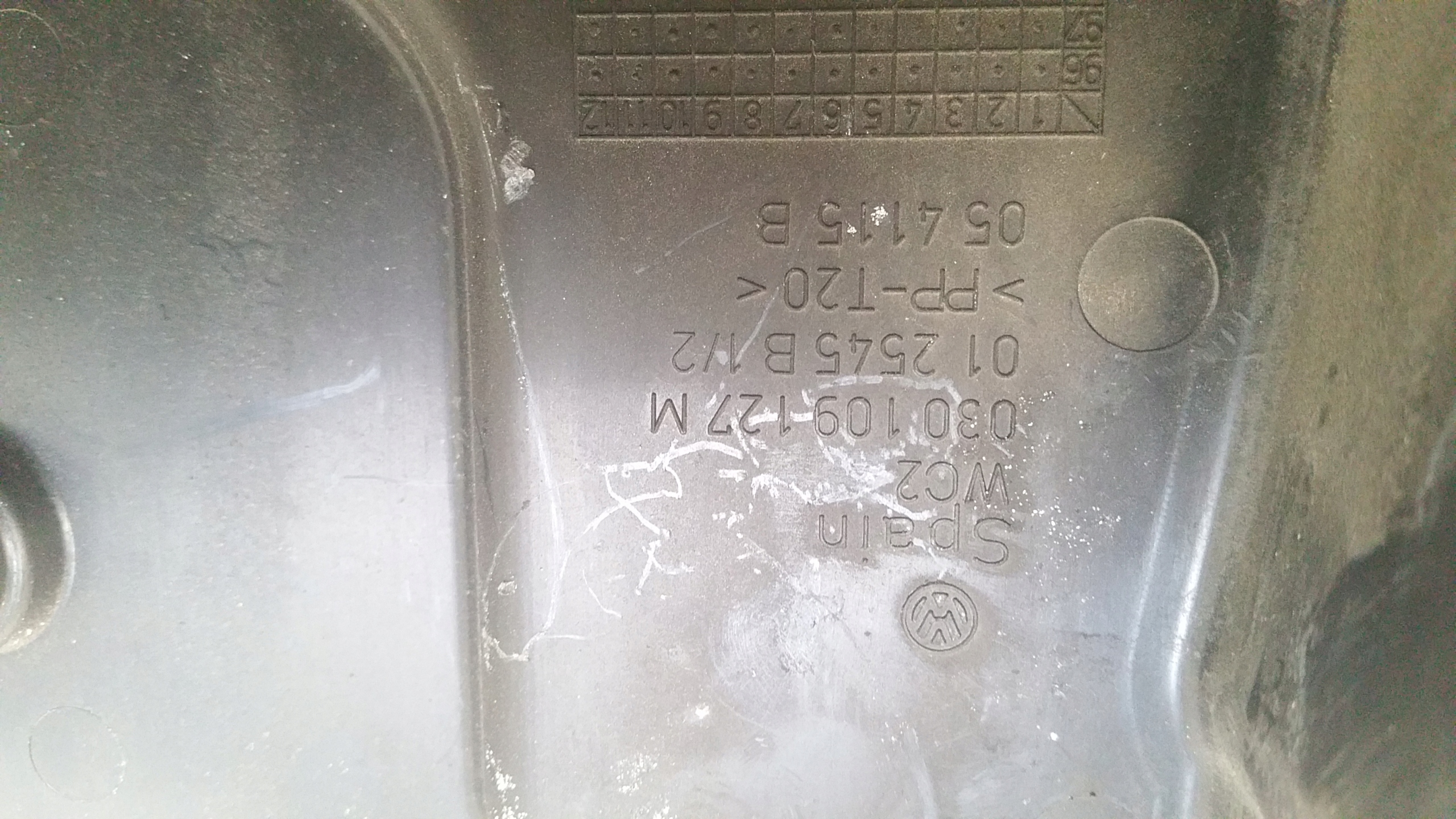 kryty rozvodu 030109145AH 1,0 MPI