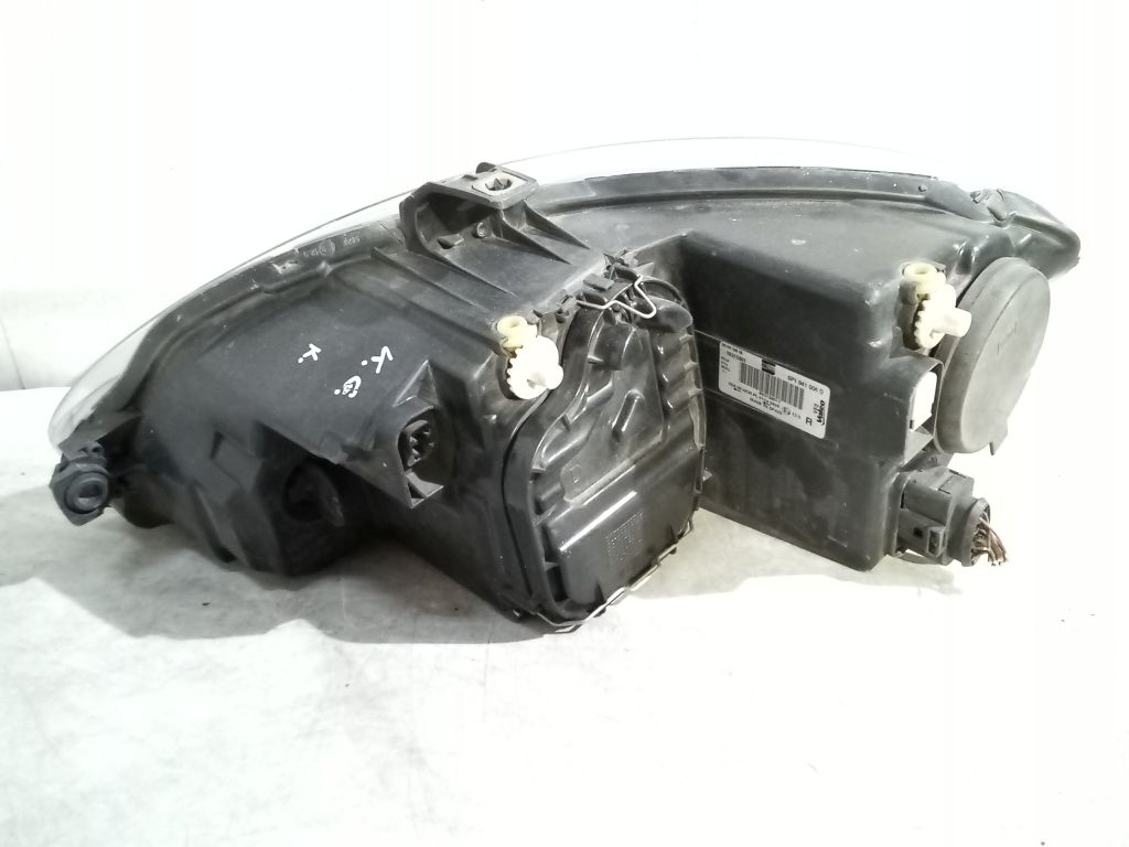 Seat Toledo III 3 light right front front 5P1941006D