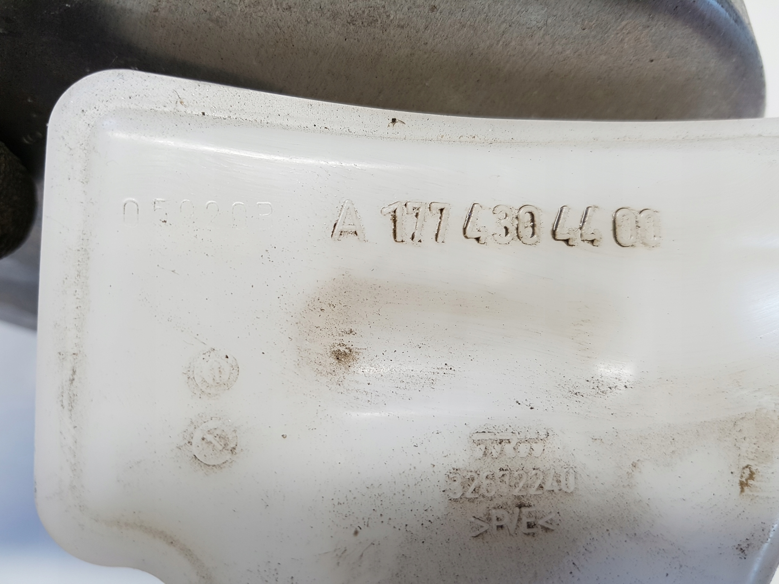 MERCEDES W247 SERVO BREMSE A2474300100