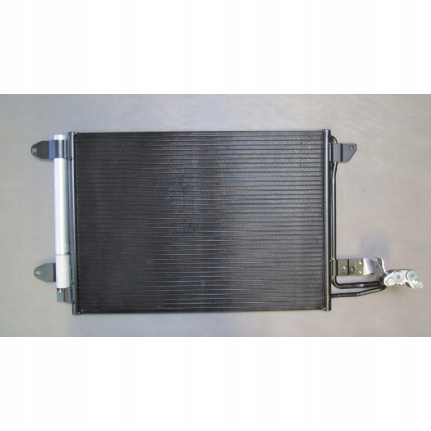 конденсатор кондиционера Audi Golf V 1331K8C1
