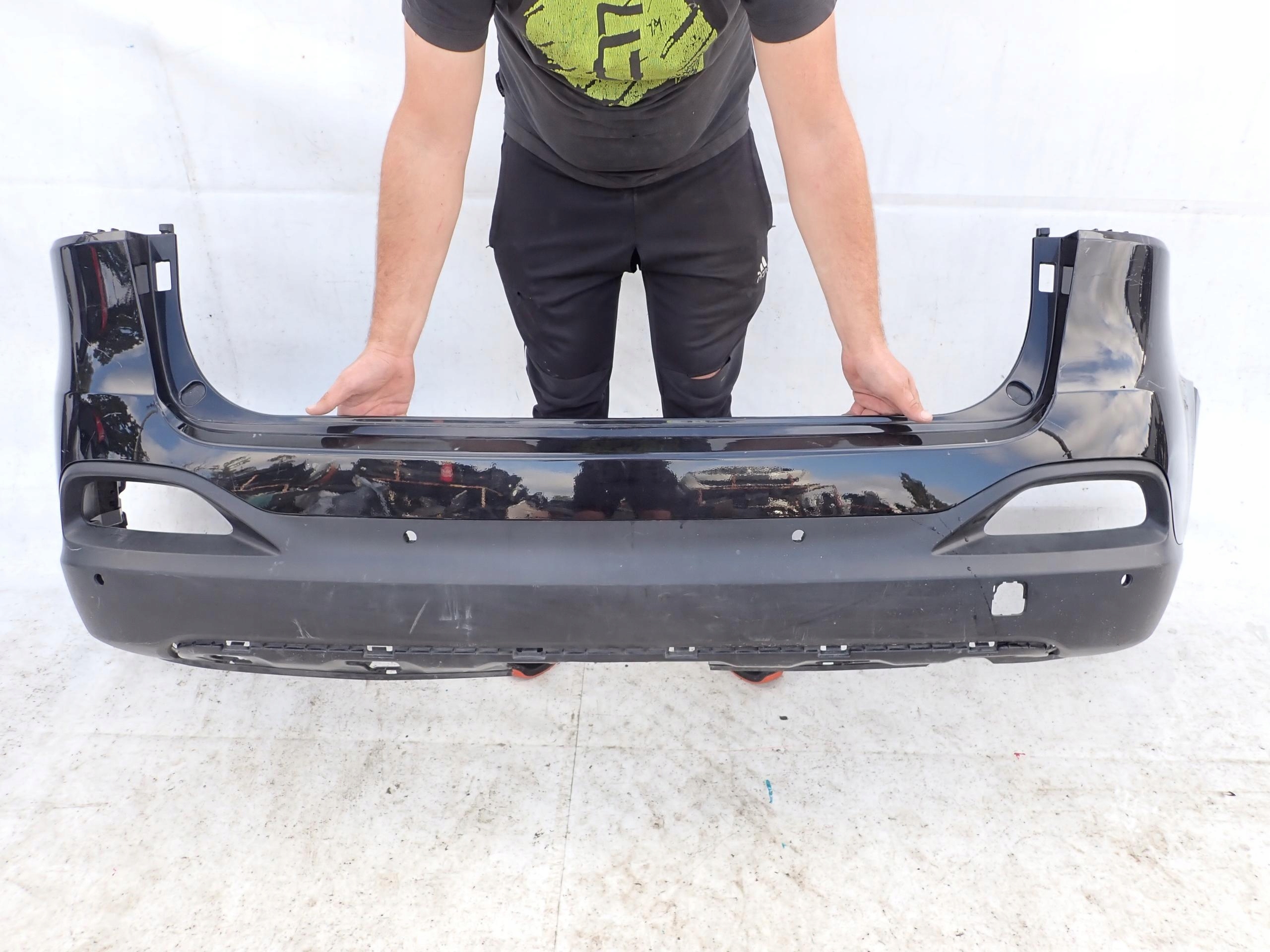 KIA SORENTO III 3 15-> bumper rear part rear 6PDC