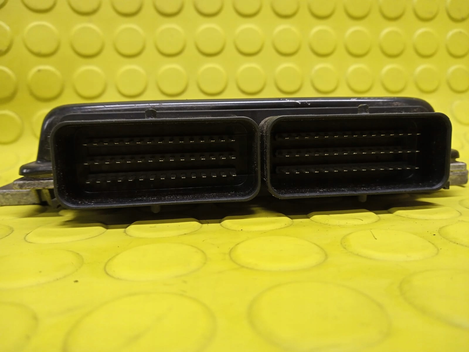 VOLVO S40/V40 control unit of the engine P30882602