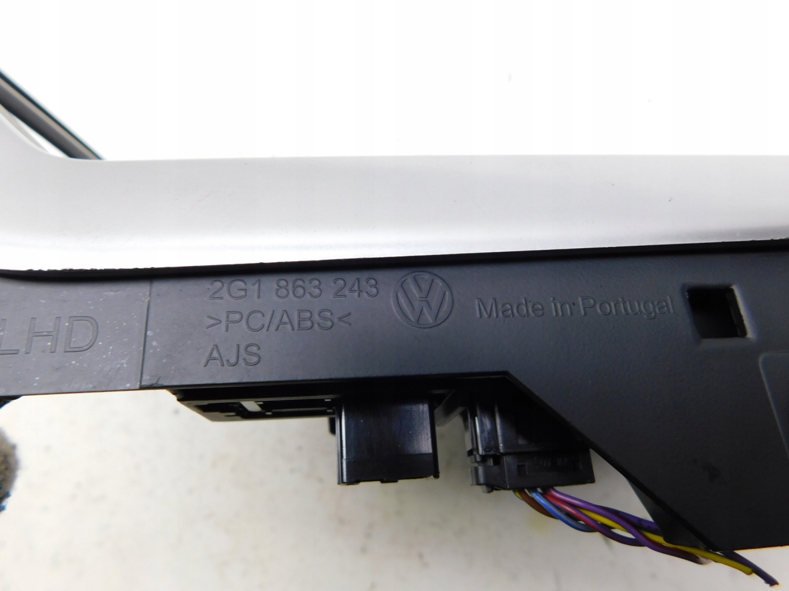 рамка декор консоль кронштейн передач 2G1863243 - vw Polo VI 1.0