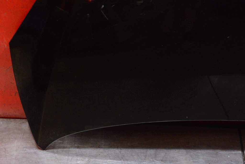 Capot CIEMNOBORDOWA MAZDA 2 II DE 07-10