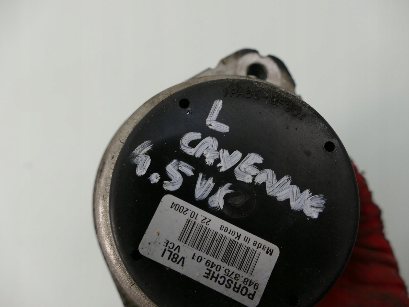 PORSCHE CAYENNE 9P 7L 4.5 T engine mount left