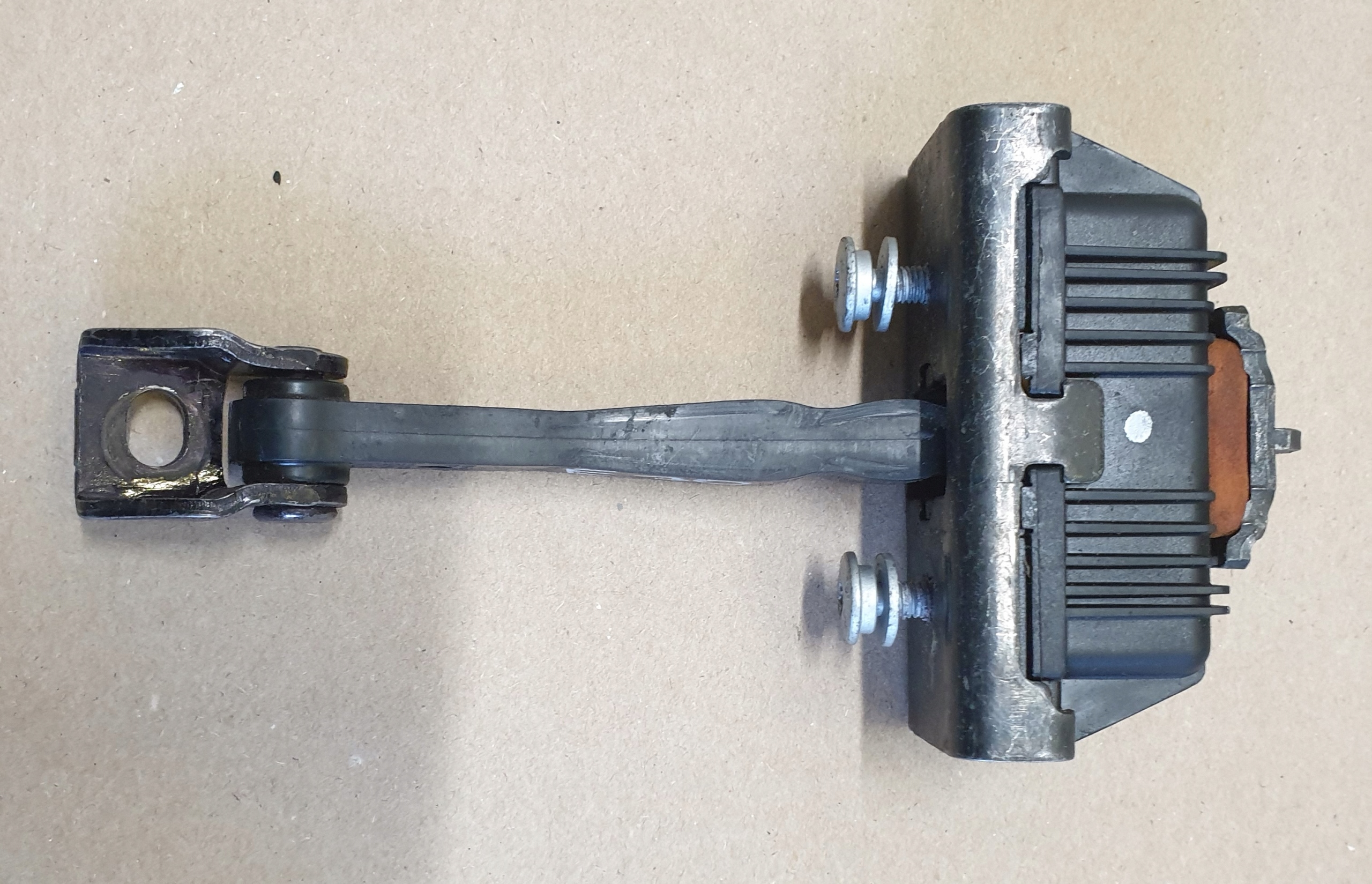 limiter door L/P front BMW X5 E70 X6 E71