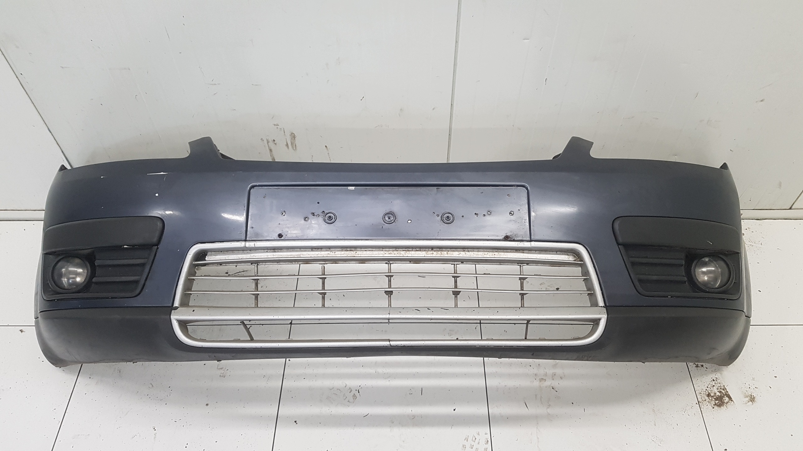 nárazník předek přední FORD FOCUS MK2