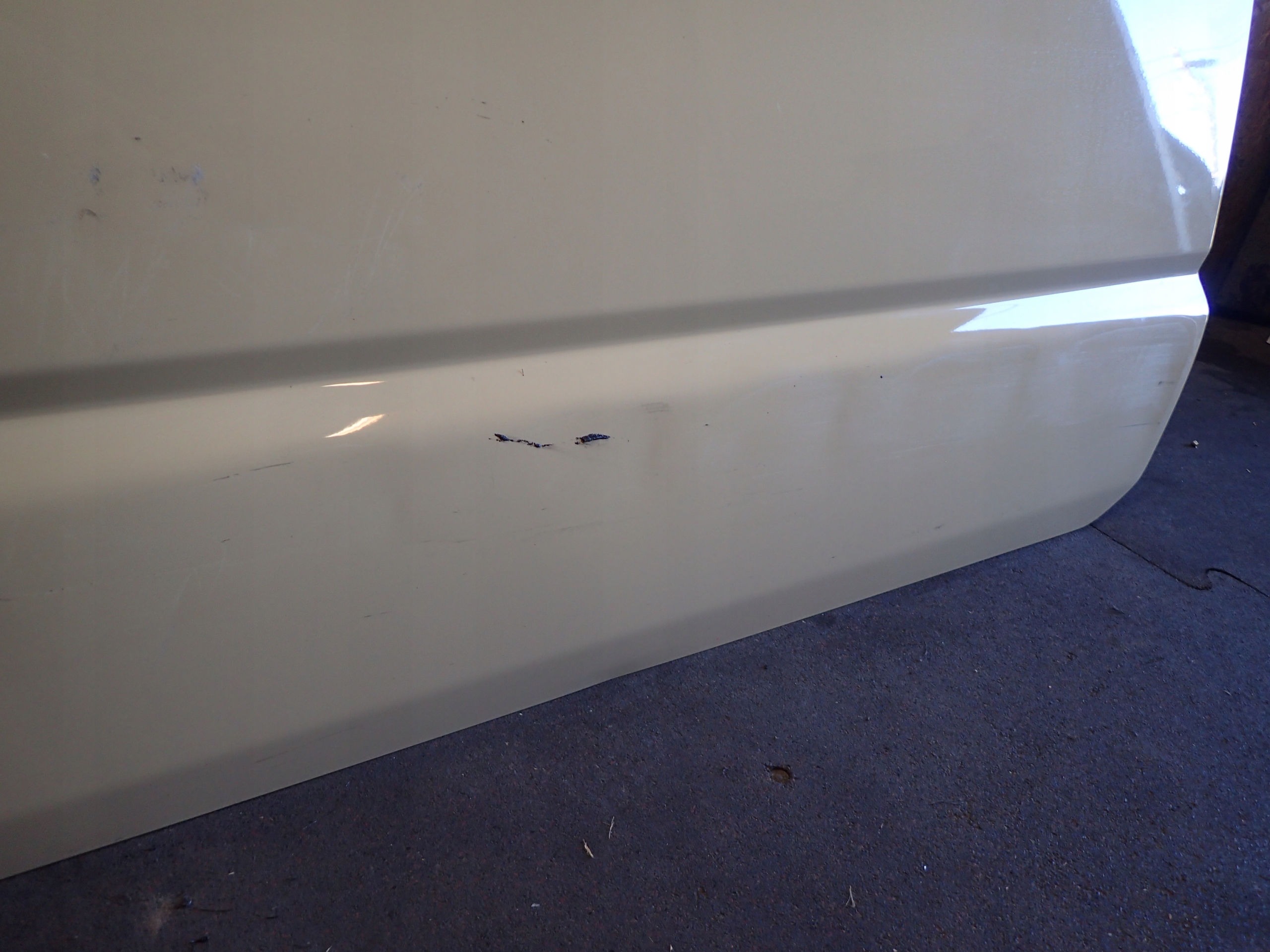 DOOR FRONT LEFT SUZUKI JIMNY 18