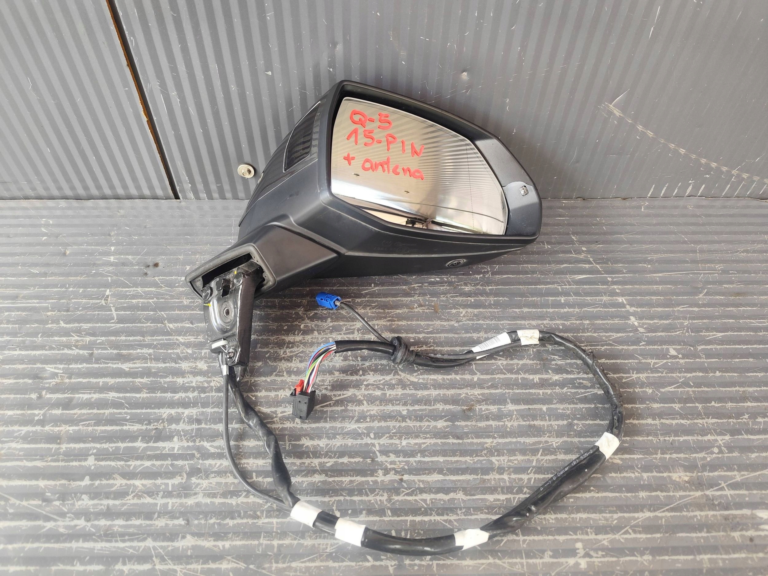 AUDI Q5 80A LIFT mirror right 15 PIN complete