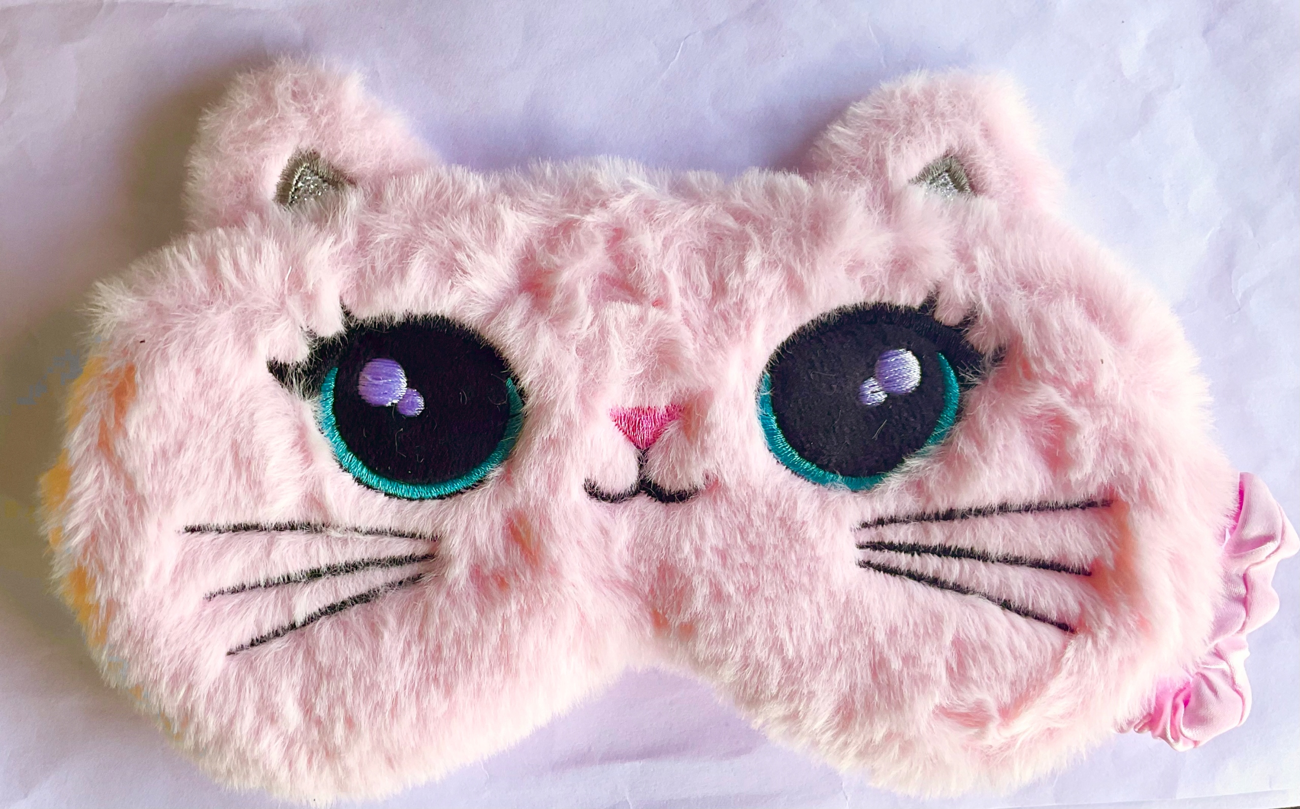 OPASKA NA OCZY MASKA DO SPANIA SNU RELAKSU KOT OLDMAN NA GUMCE PLUSZOWA RÓŻ Model na oczy