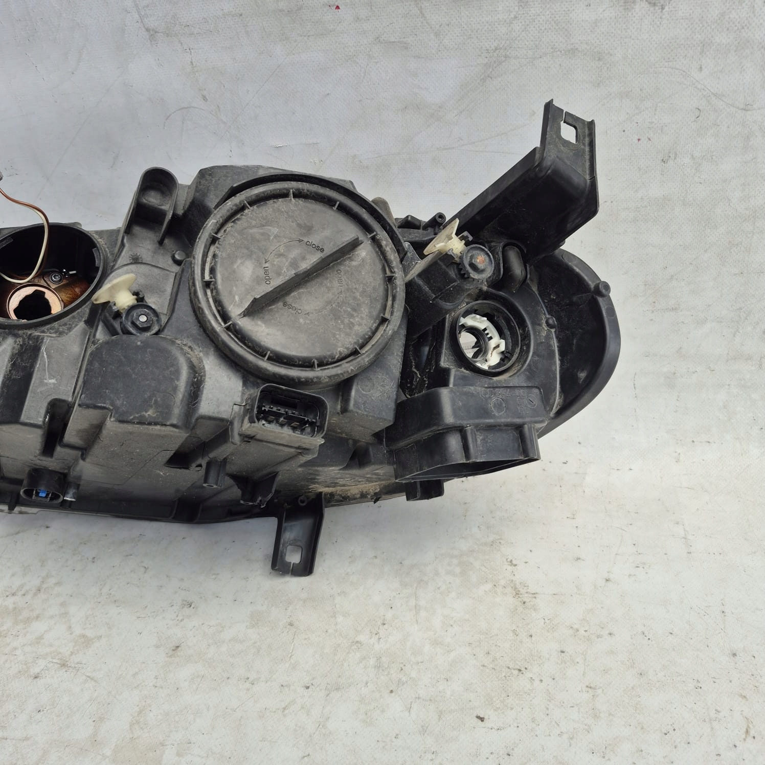 BMW X6 E71 07-14 light front front right