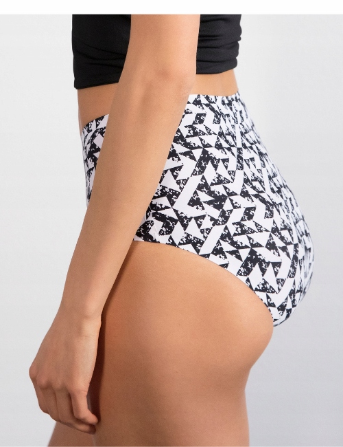 Optic Simple Maxi - majtki z wysokim stanem M