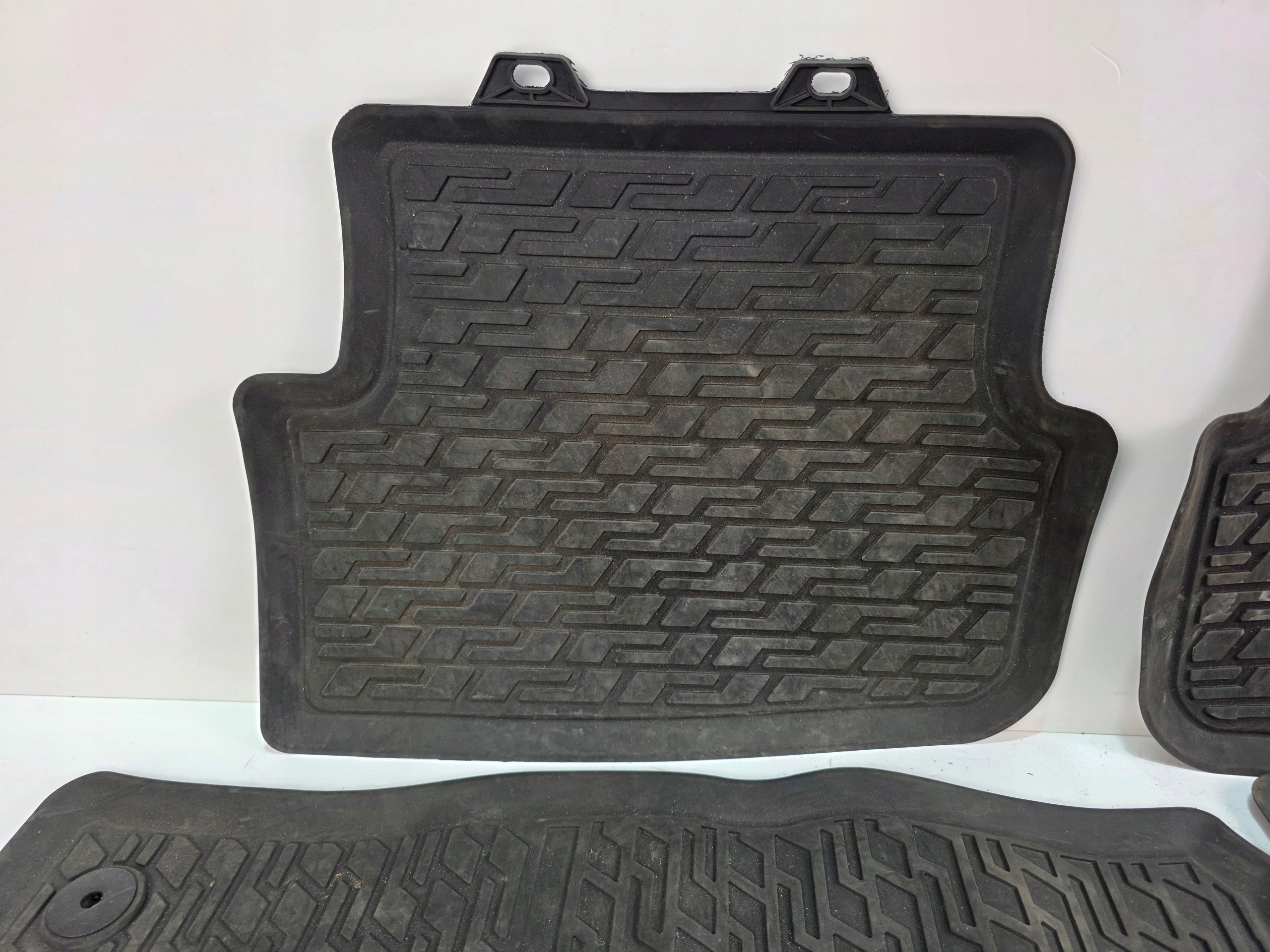 mats rubber TAIGO 2G7 2G7061502 2G7061512