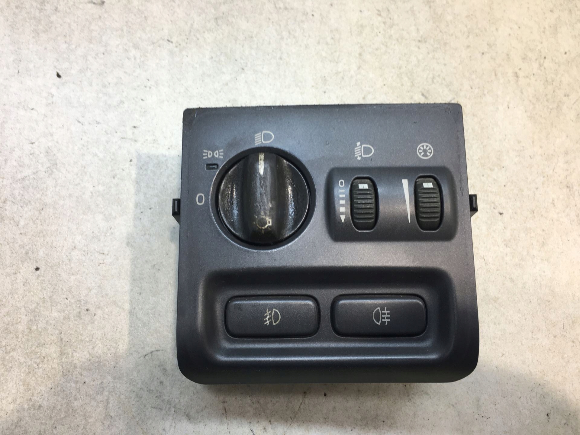 interruttore luci VOLVO V40 e FL 30613945