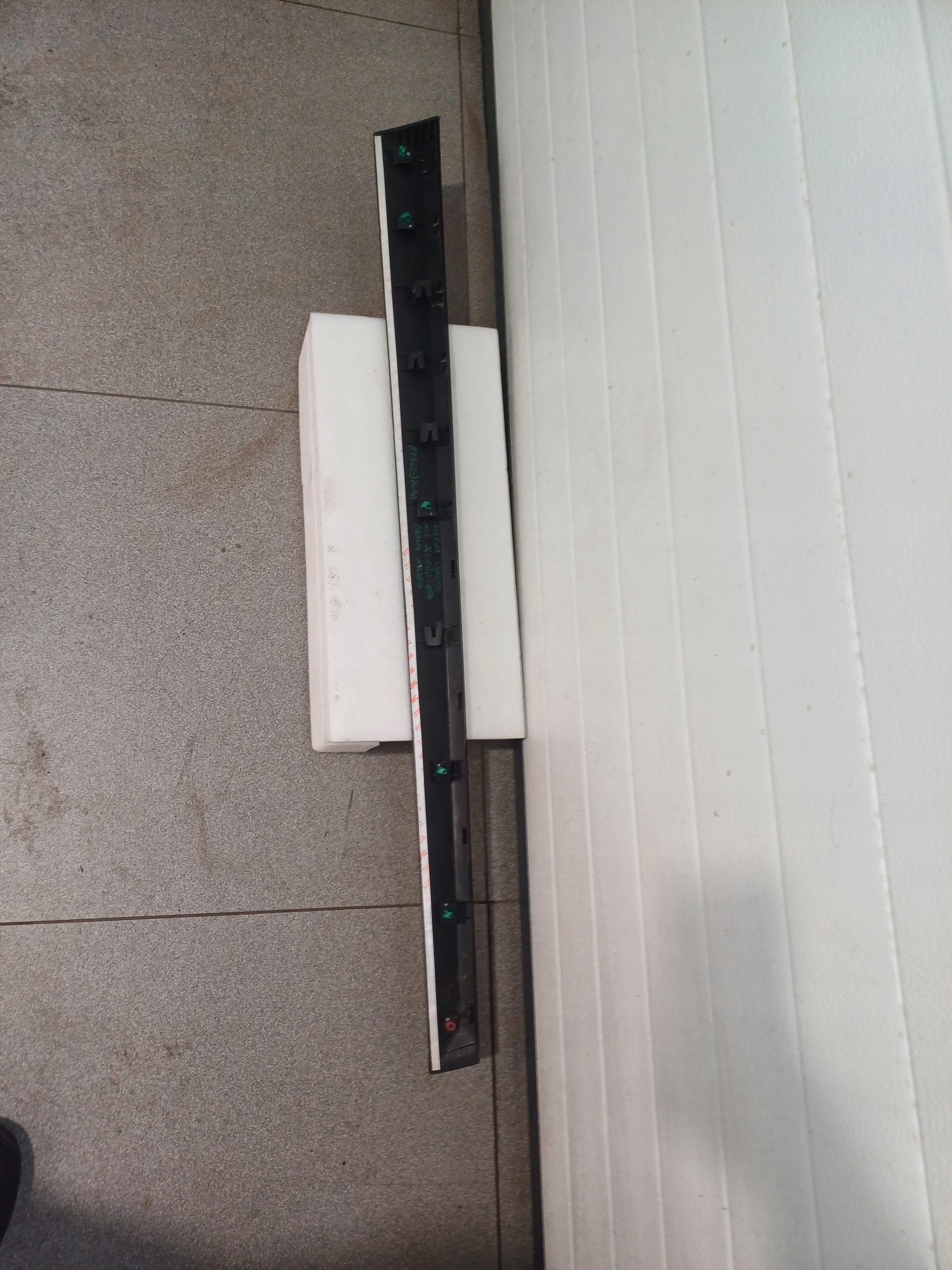 moulding door right front front KIA XCEED 87722-J7CA0