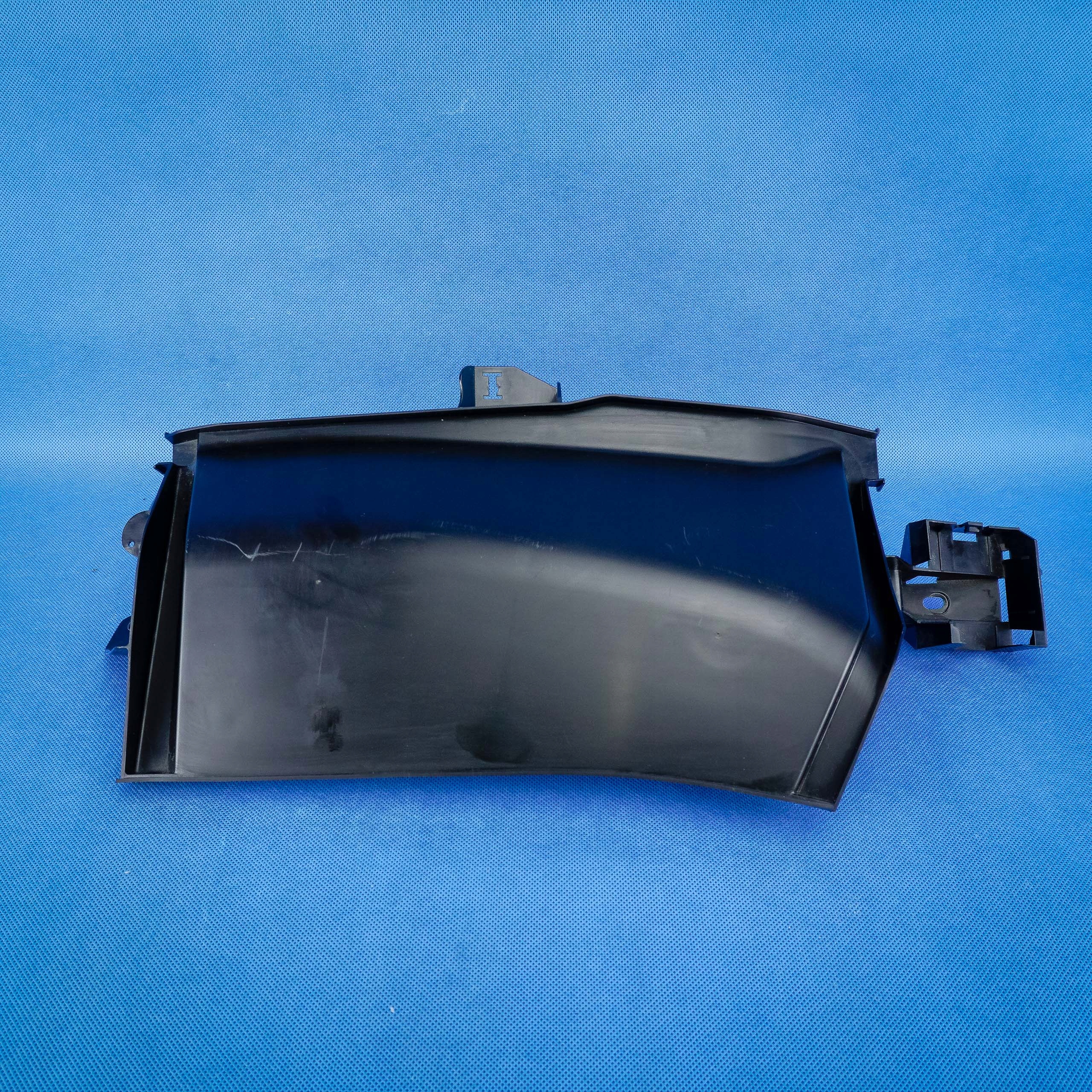 cover cap under the window Audi Q3 83A 83B815159