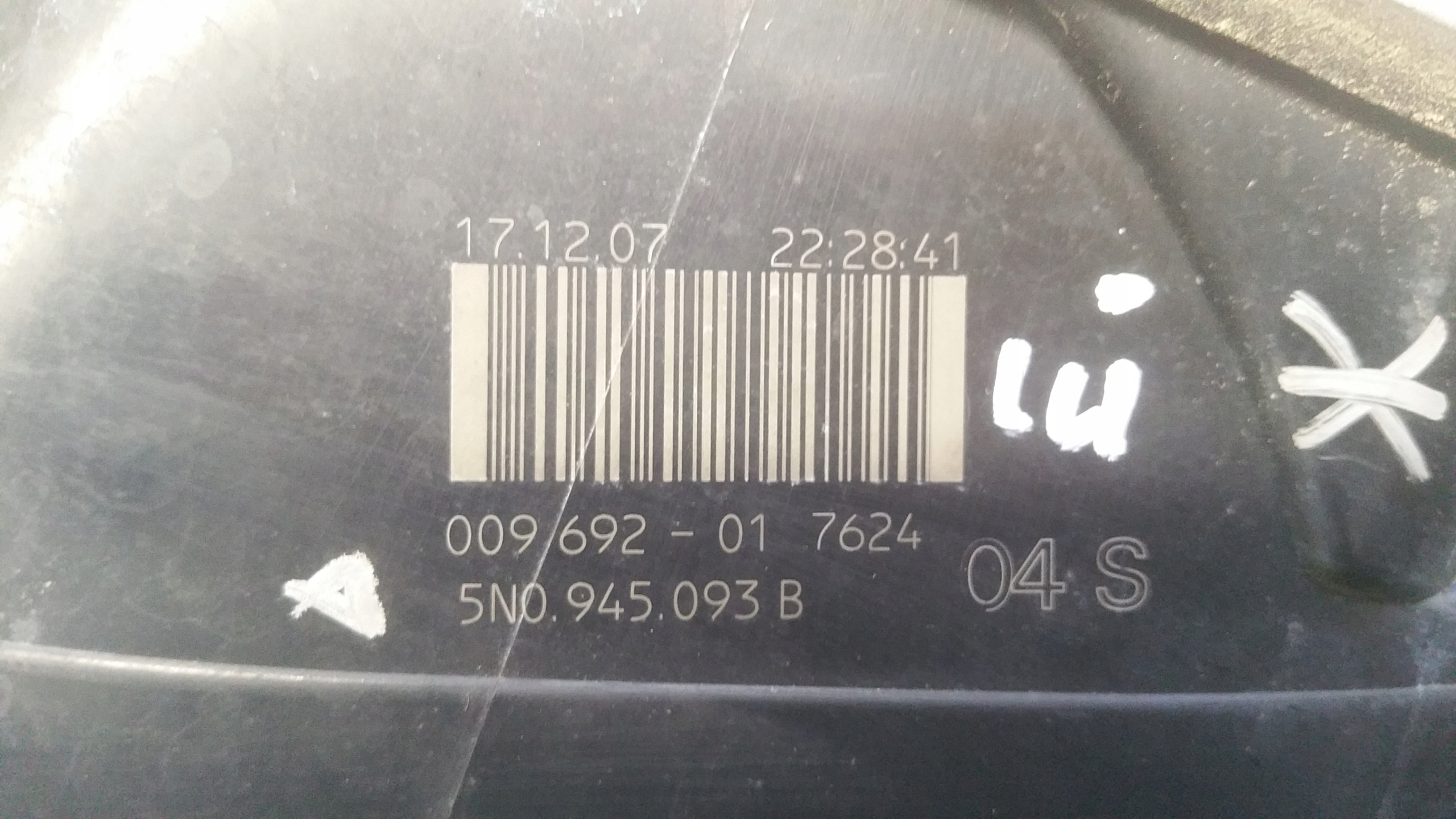 light left rear part 5N0945093B VW Tiguan