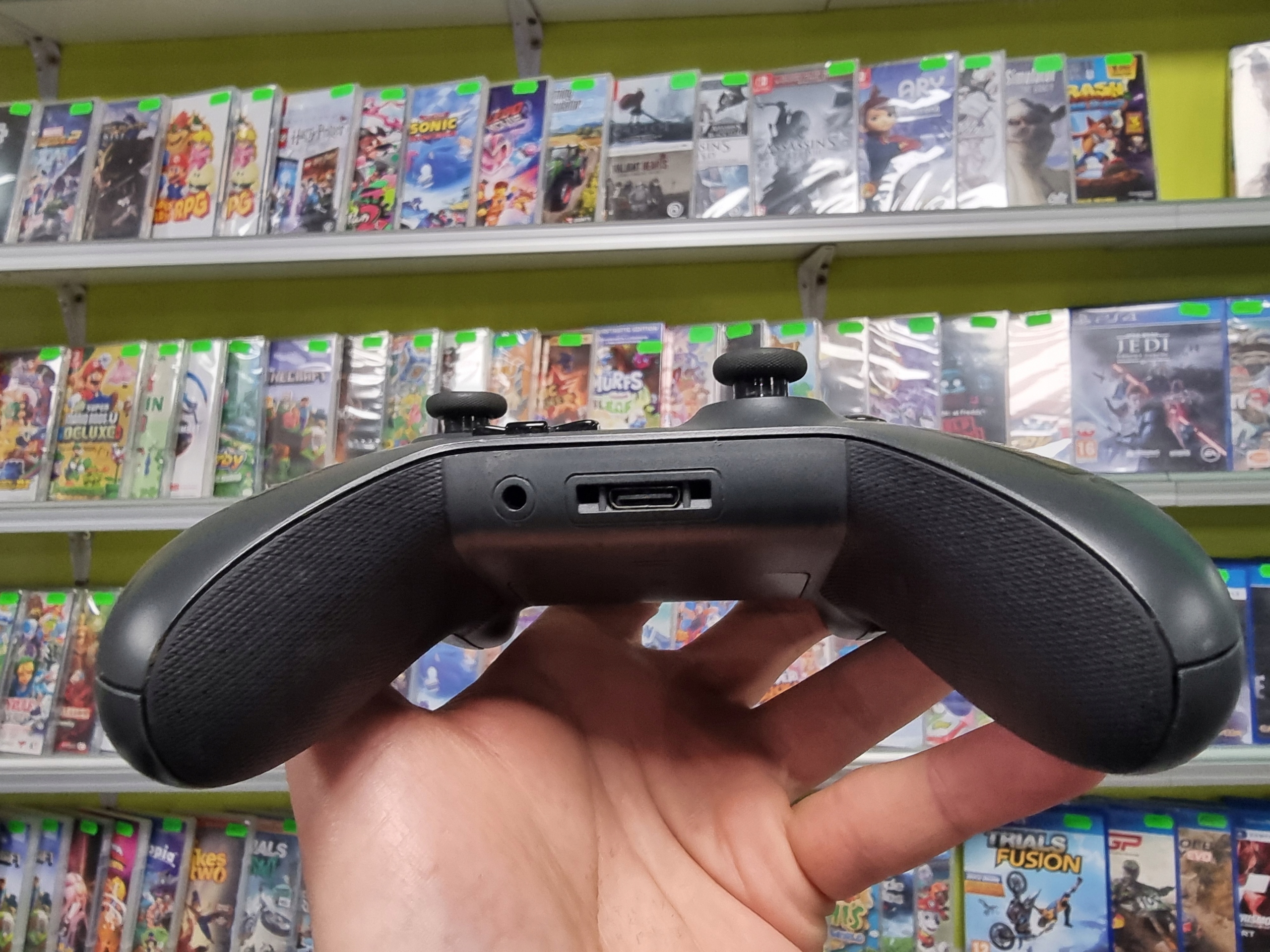 19. PAD KONTROLER XBOX ONE SERIES S X PC RECON TECH GUMOWANE GRIPY ORYGINAŁ Kompatybilne platformy PC Xbox Series Xbox One Android