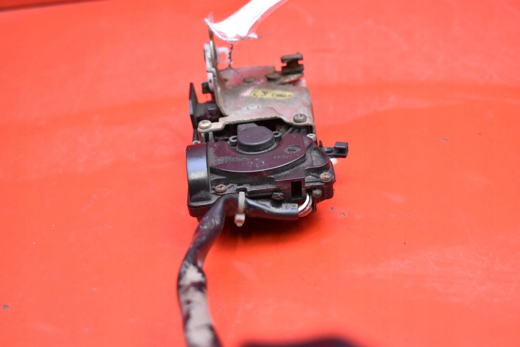 lock door left front front EU MAZDA PERMACY 1 and CP LIFT 01-05