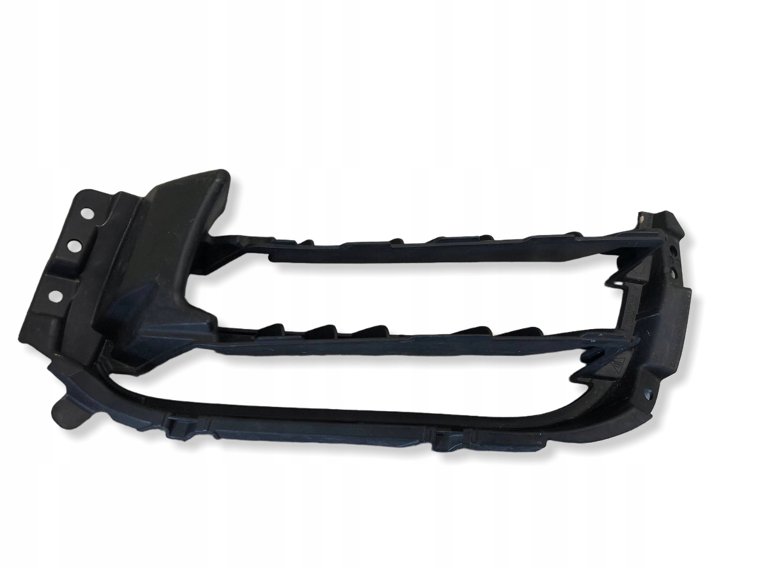 grid of a bumper right front PORSCHE PANAMERA 971 971807986