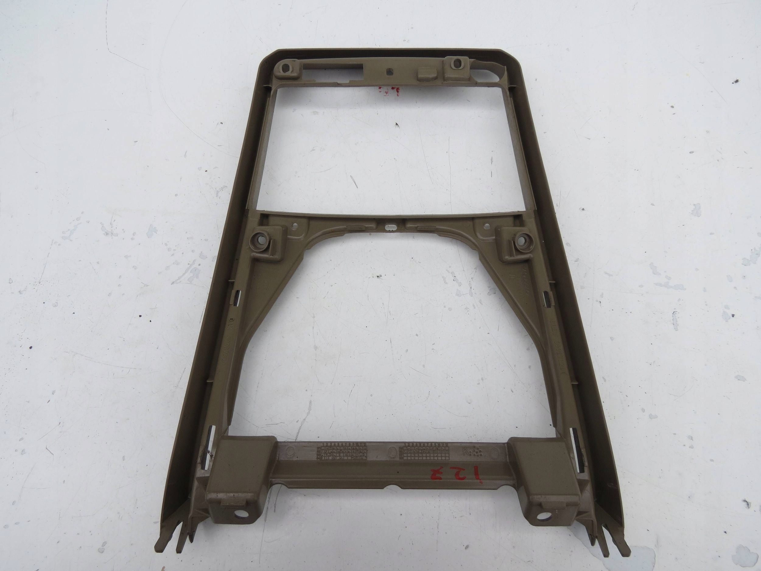 frame TUNELU SRODKOWEGO VOLVO XC90 4.4 V8 2007r 30643839