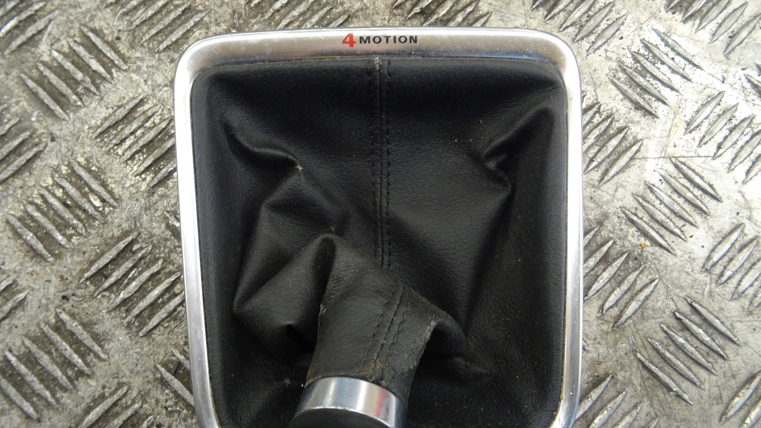 Schlaltknopf Manschette VW GOLF PLUS TIGUAN 6B