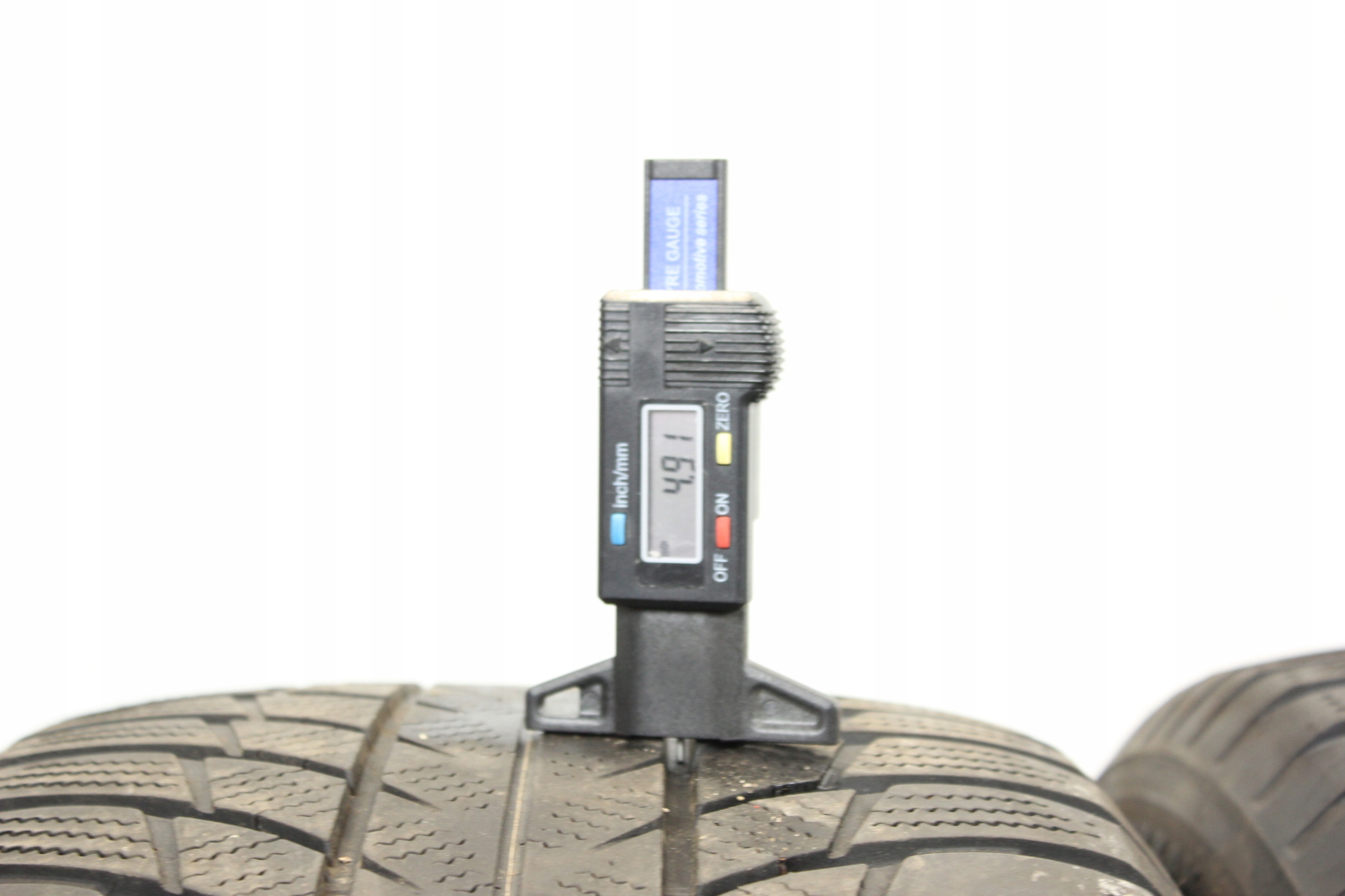 245/45R19 OPONY ZIMOWE BRIDGESTONE BLIZZAK LM001 * 2018r Rok produkcji 2018