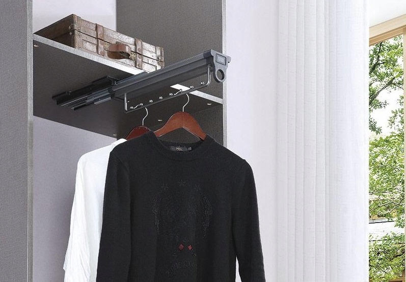 SYMPHONY Wieszak wysuwny ANTRACYT Marka ATM