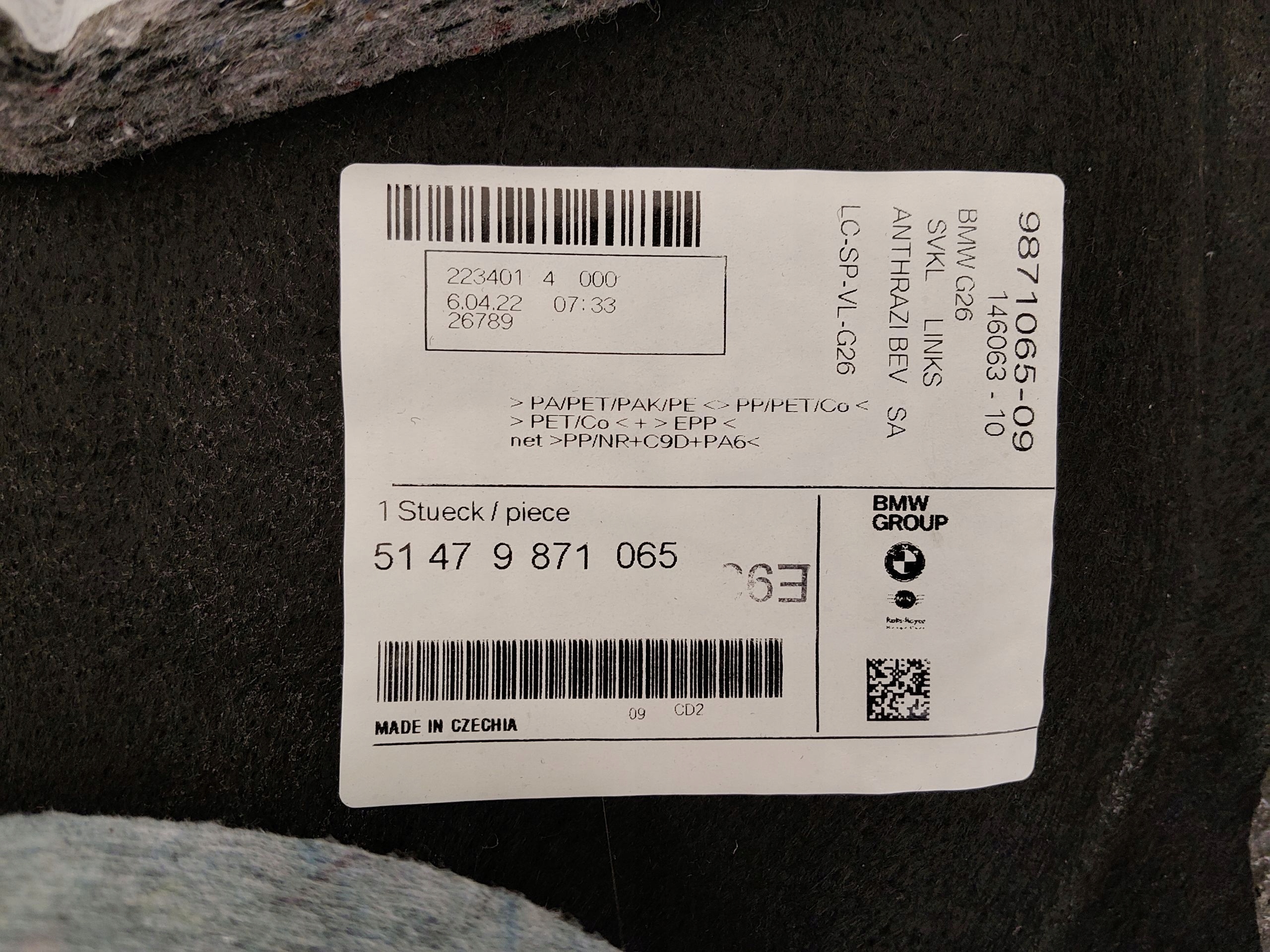 TAPICEREK boot upholstery left BMW i4 G26 GRAN COUPE 9871065