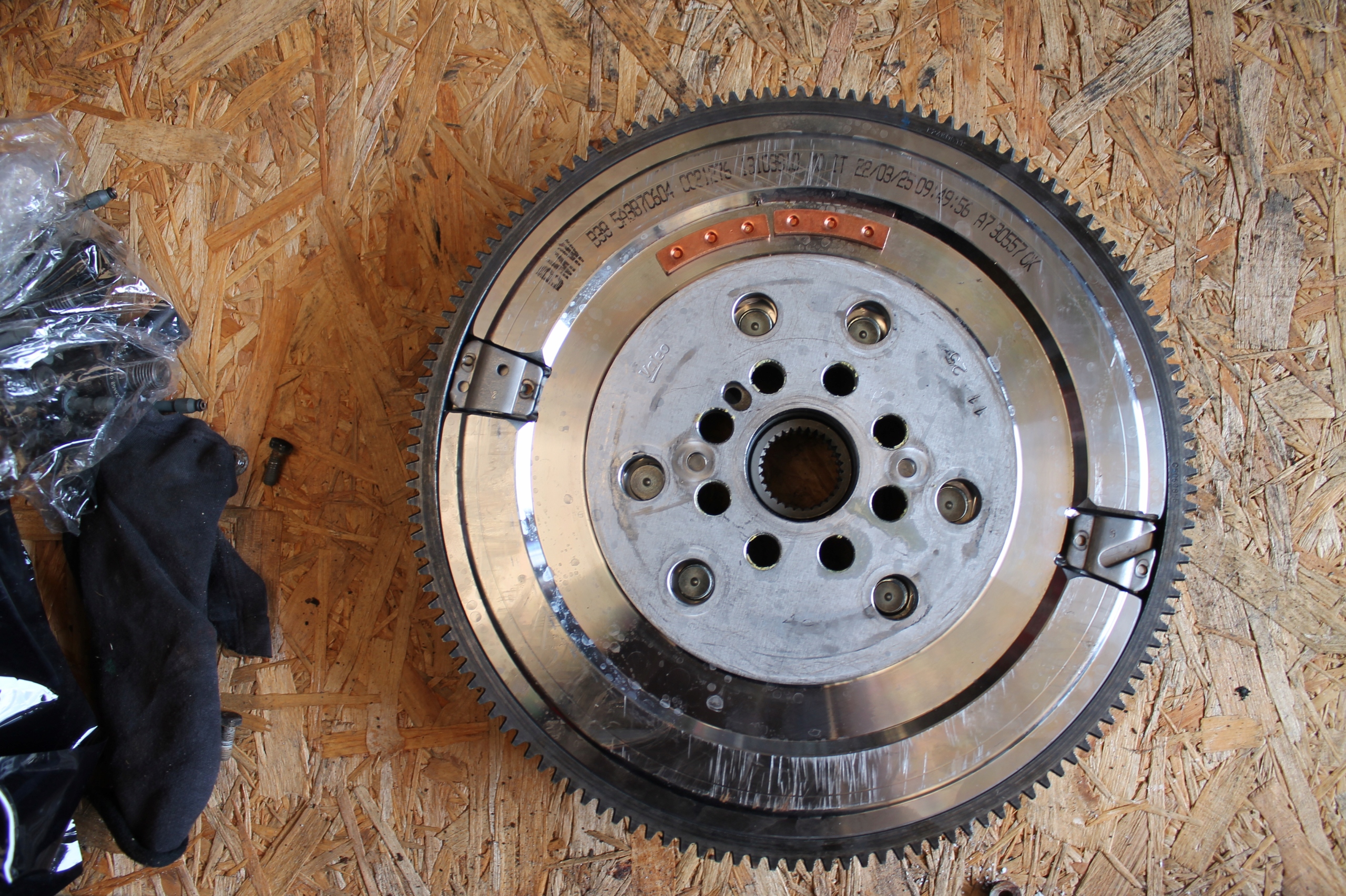 587. flywheel wheel flywheel BMW 5A3B7C604