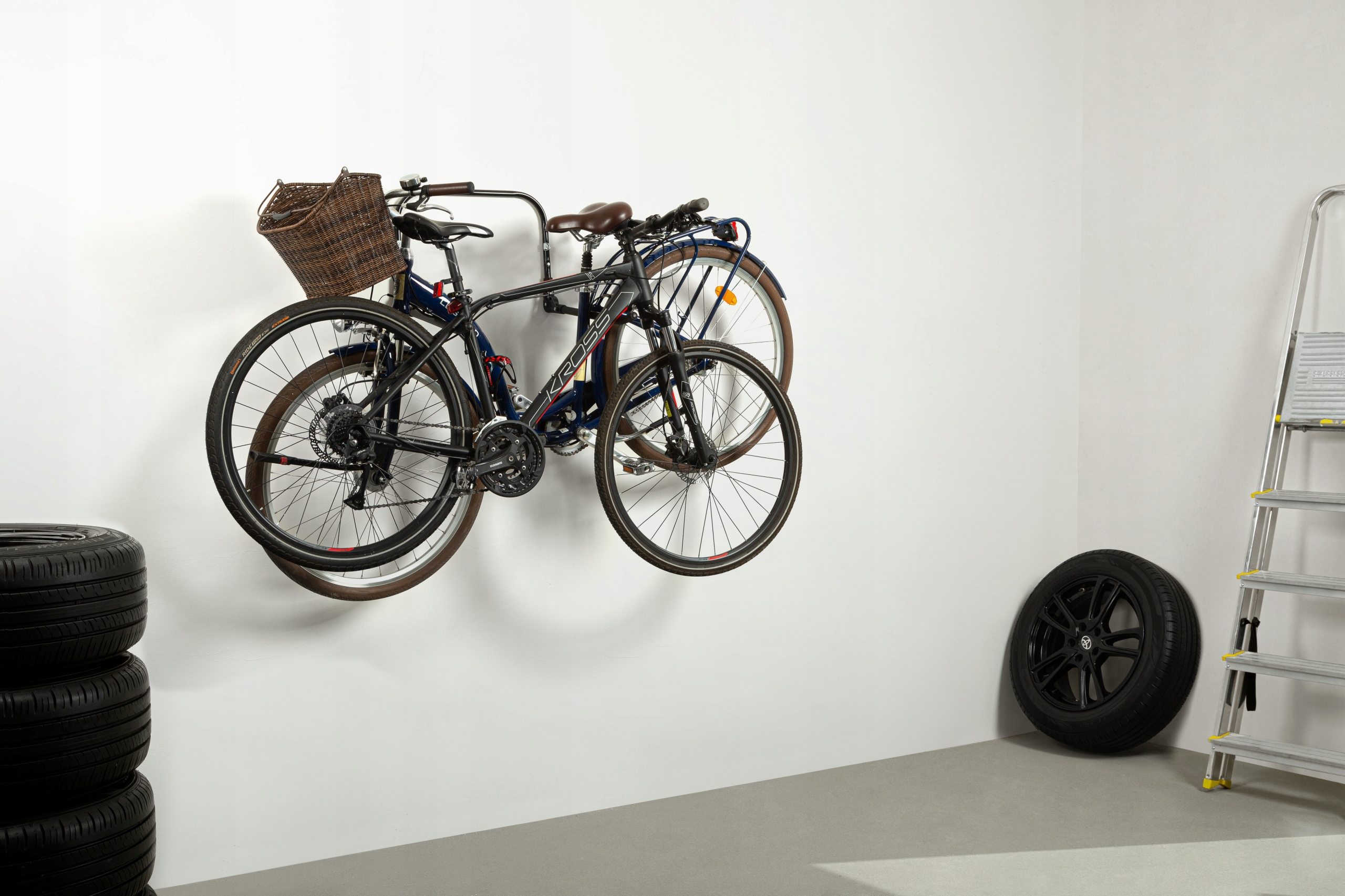 Wieszak Ścienny Na Rower Rowery Narty Uchwyt Na Hulajnogi Snowboard UW02