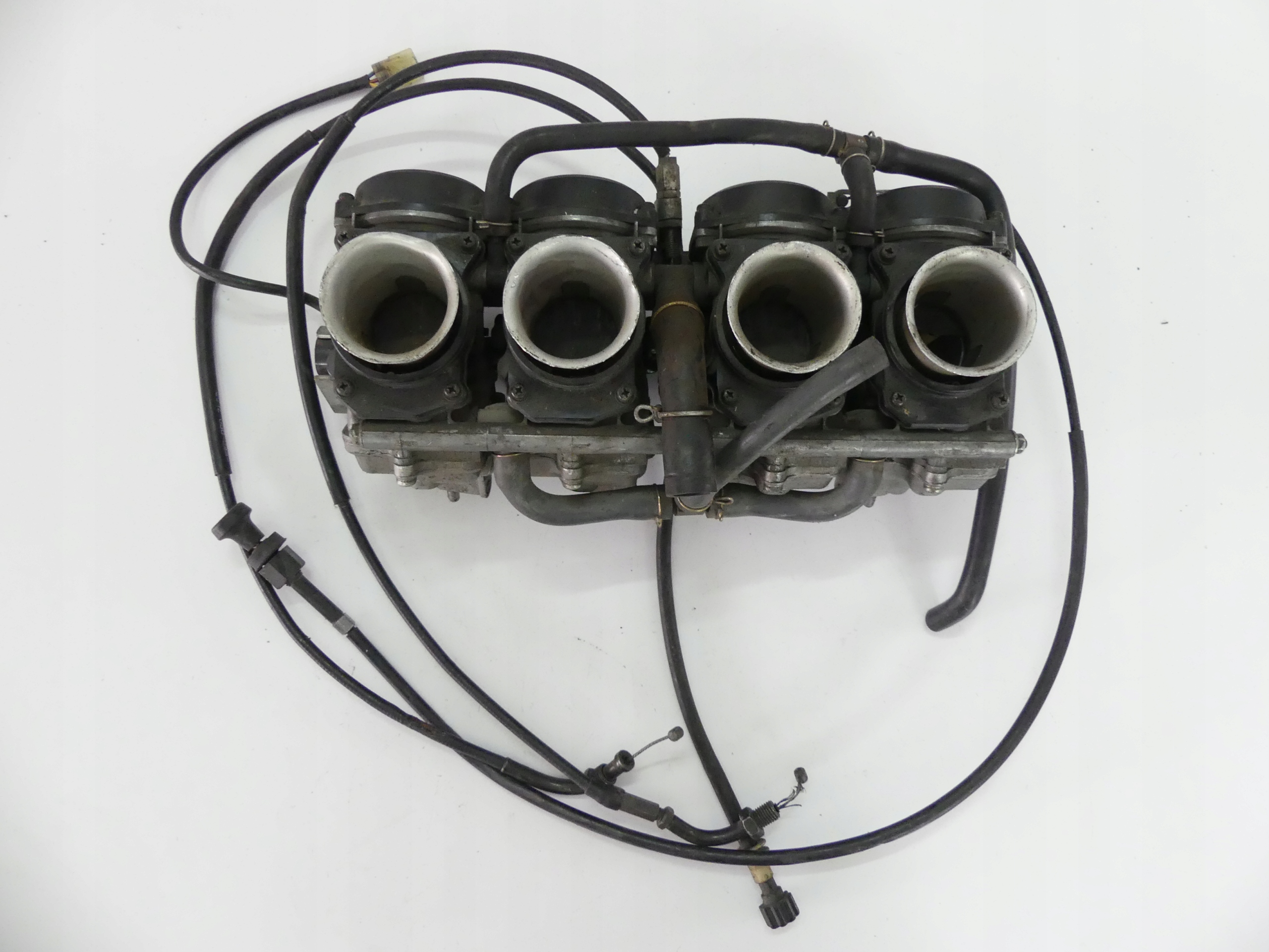 -6R876BVG - . КАРБЮРАТОР ДРОССЕЛЬНОЙ ЗАСЛОНКИ HONDA CBR 900 CBR900