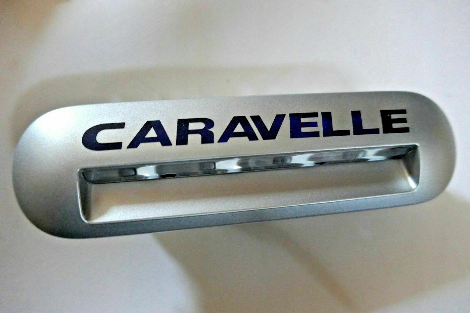 

Lampka Progu Stopnia Wejścioweg Vw T5 T6 Caravelle