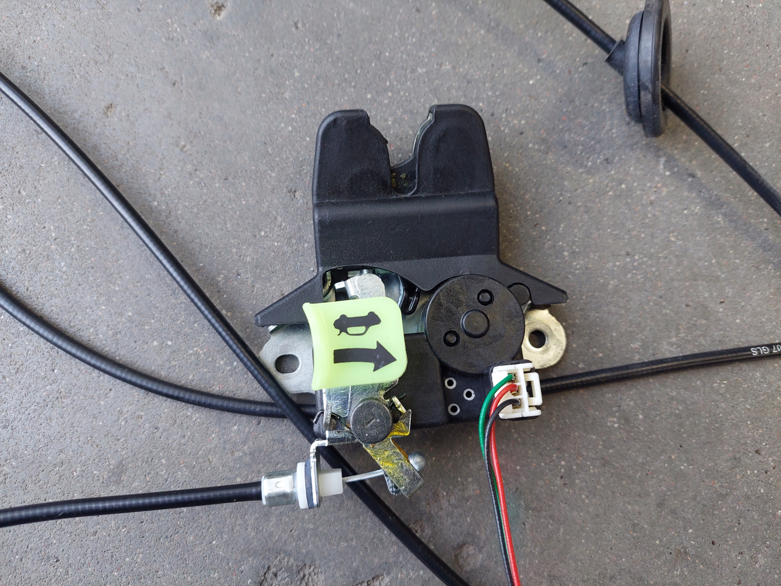 lock bonnet boot rope sedan KIA OPTIMA III