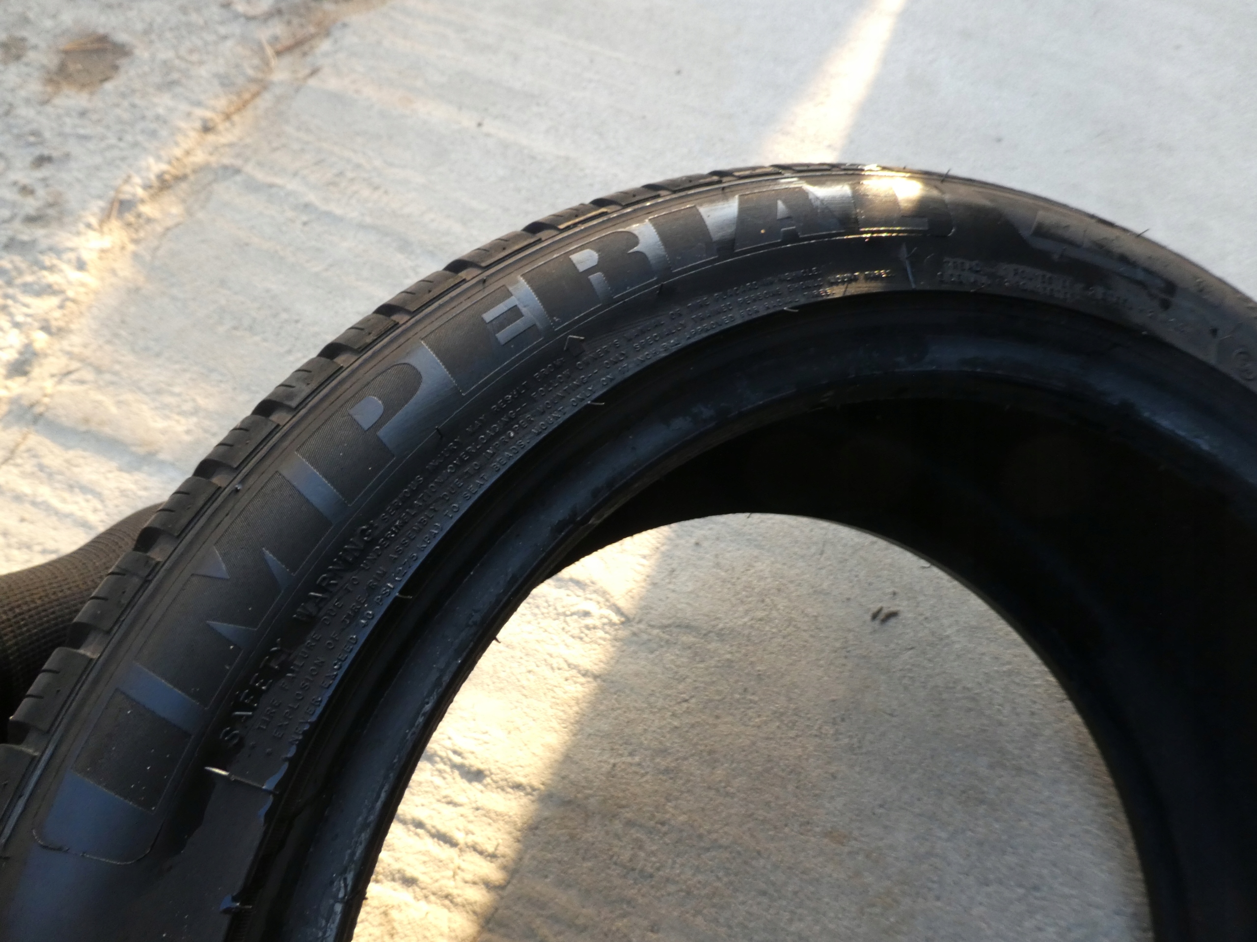 2X tyres Imperial 225/45/17 2021R
