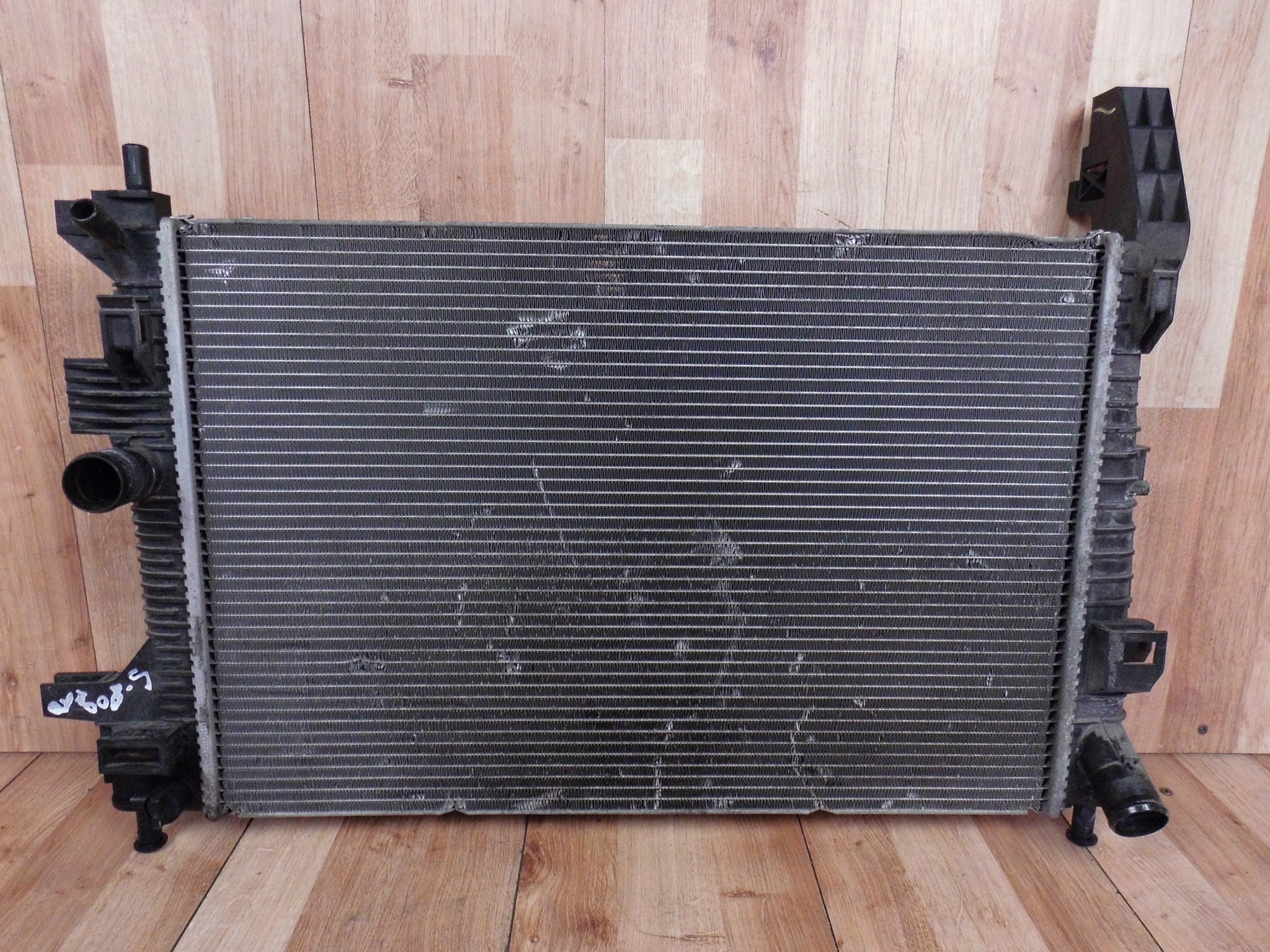 Ford Focus III MK3 1.6 TDCI C-Max Connect water cooler BV618005BC
