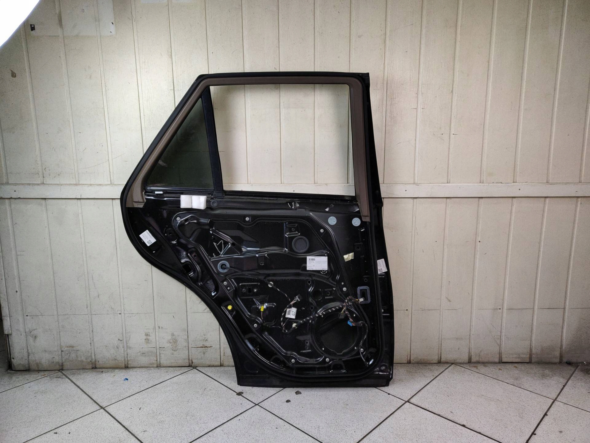 Tür heck links Seite Mercedes-Benz M W164 facelift 2010