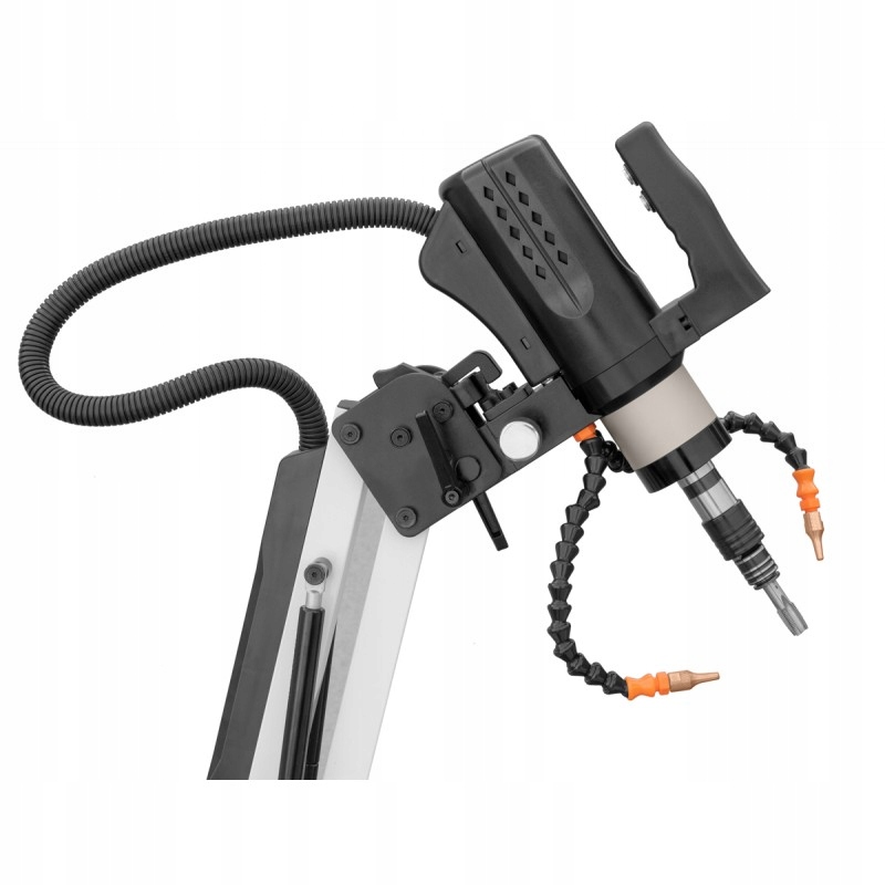 GWINTOWNICA CORMAK RGM16PW GWINCIARKA Z PRZEDMUCHEM I CHŁODZENIEM 600W Zasilanie 230 V