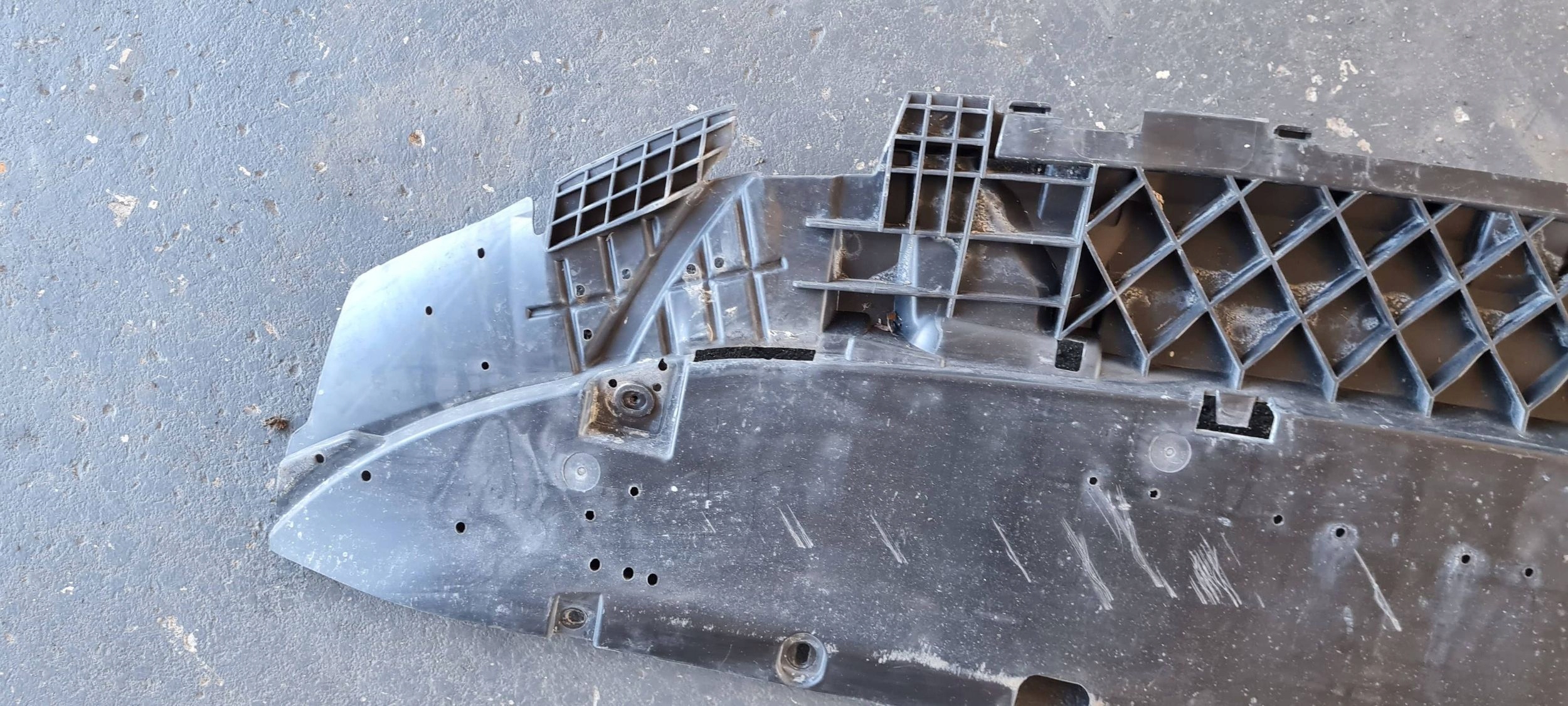 Q5 80A Blende Abdeckung abdeckung unter Stoßstange 80A807233A