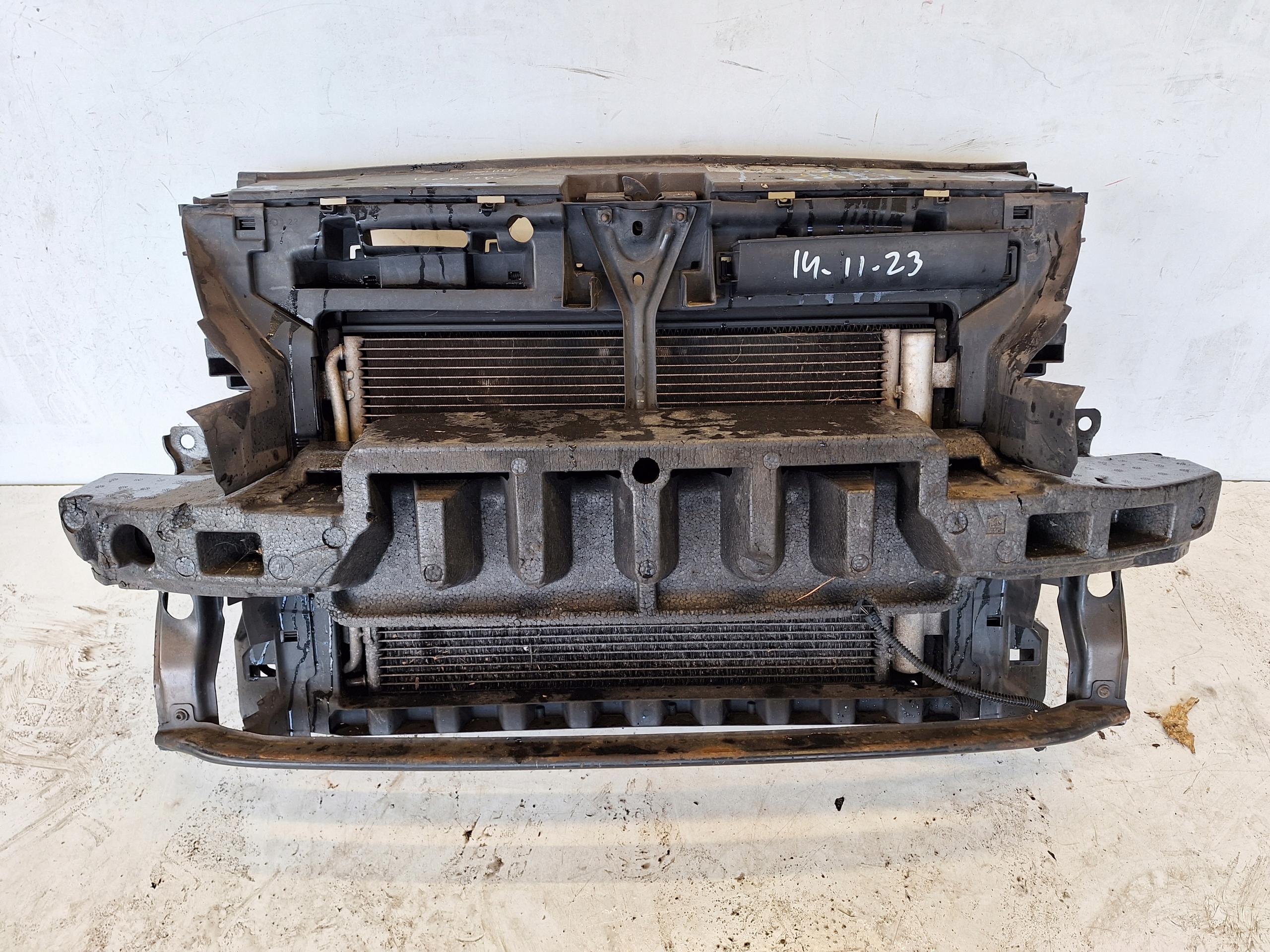 VOLKSWAGEN TOURAN CADDY 11-15 support panel for radiators TDI