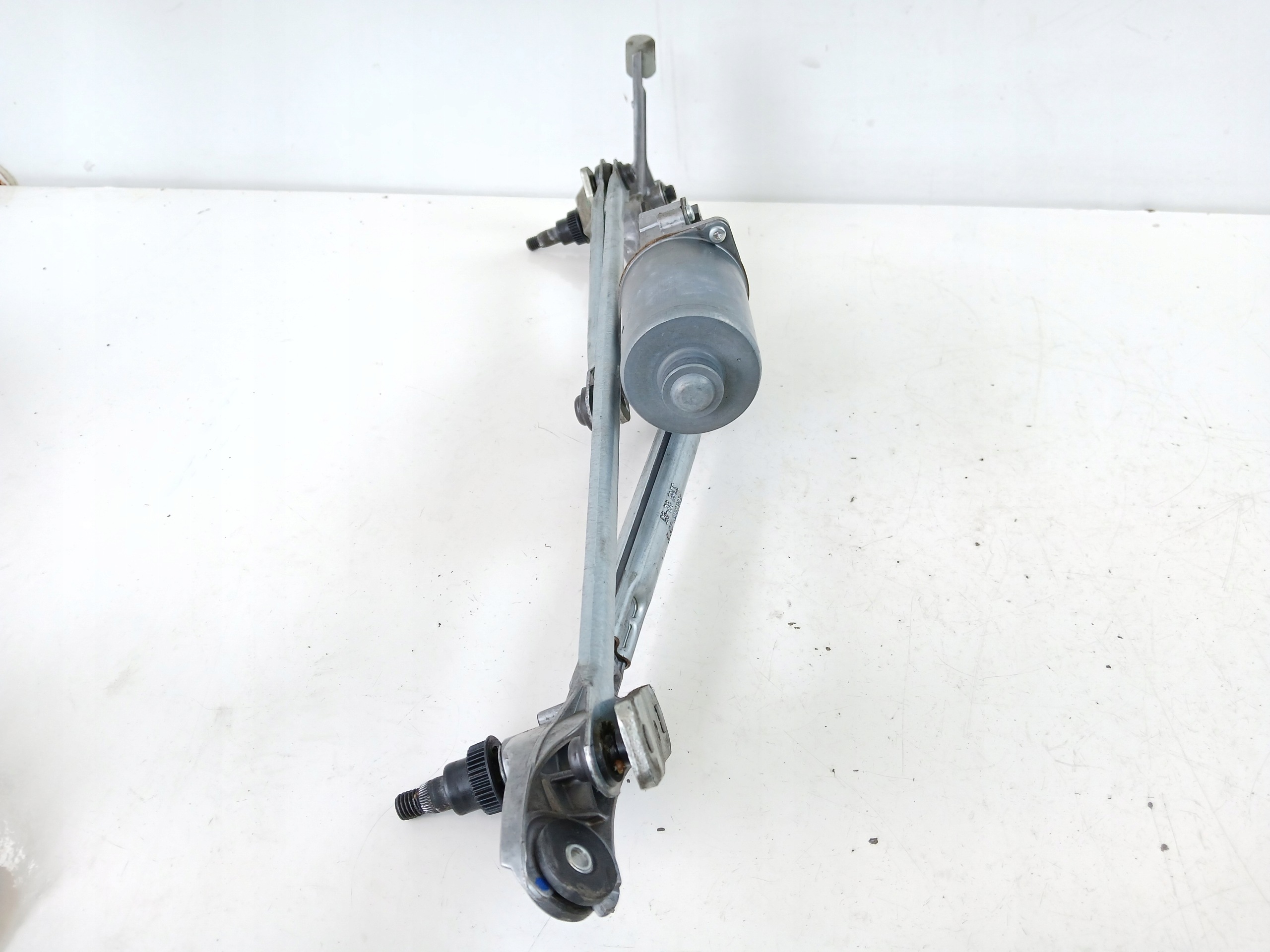 BMW E90 E91 wiper mechanism front 6978264 ANGLIK UK