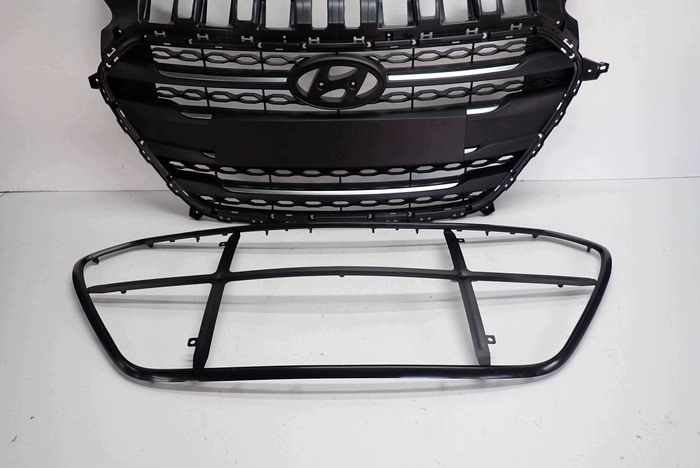 HYUNDAI I30 II LIFT 15- griglia