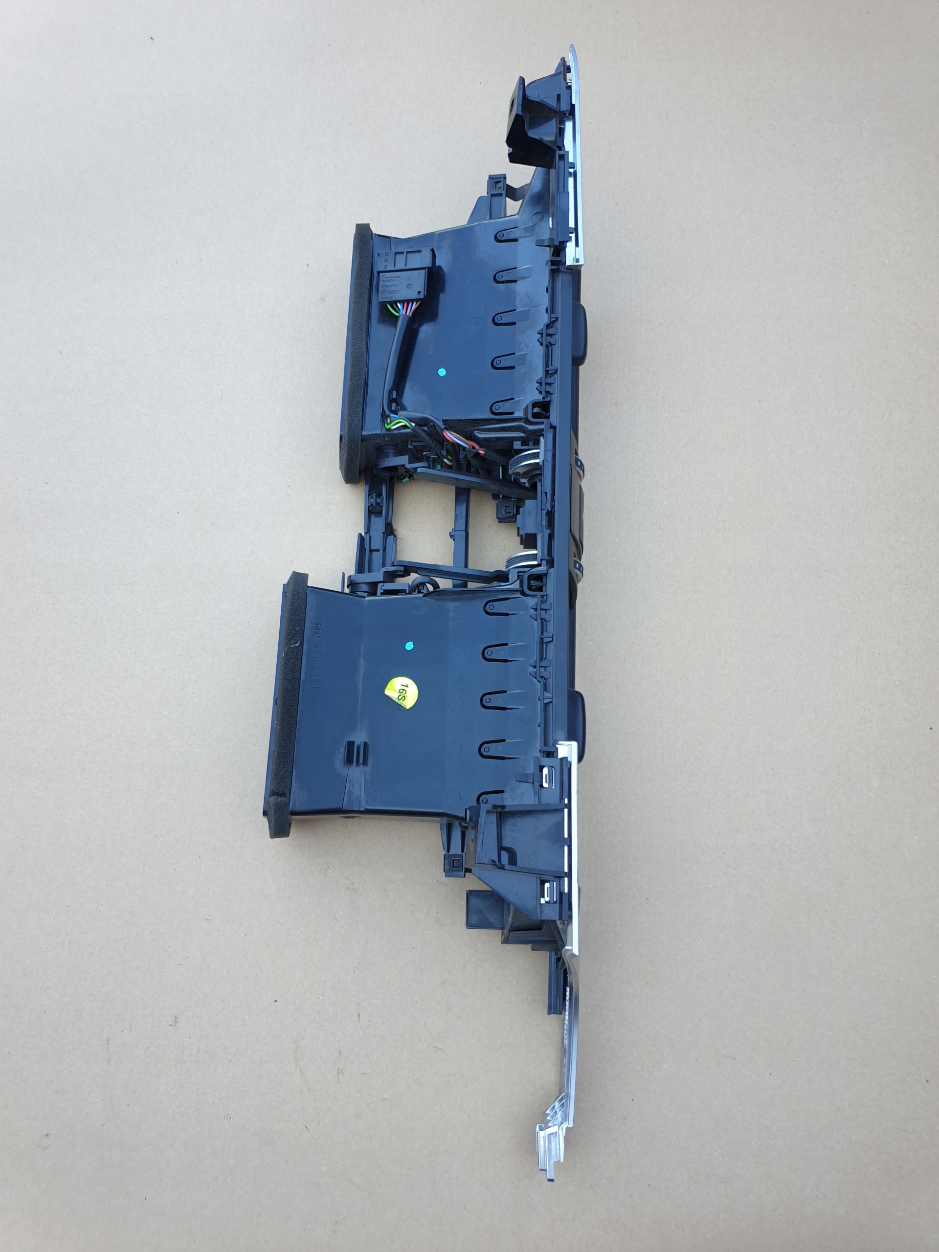 grid air conditioning devices central light switch of warning lights AUDI A6 C7 A7 4G OE