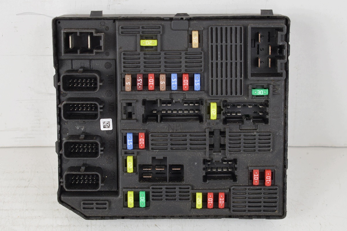 module USM compartment RENAULT SCENIC III 284B67924R