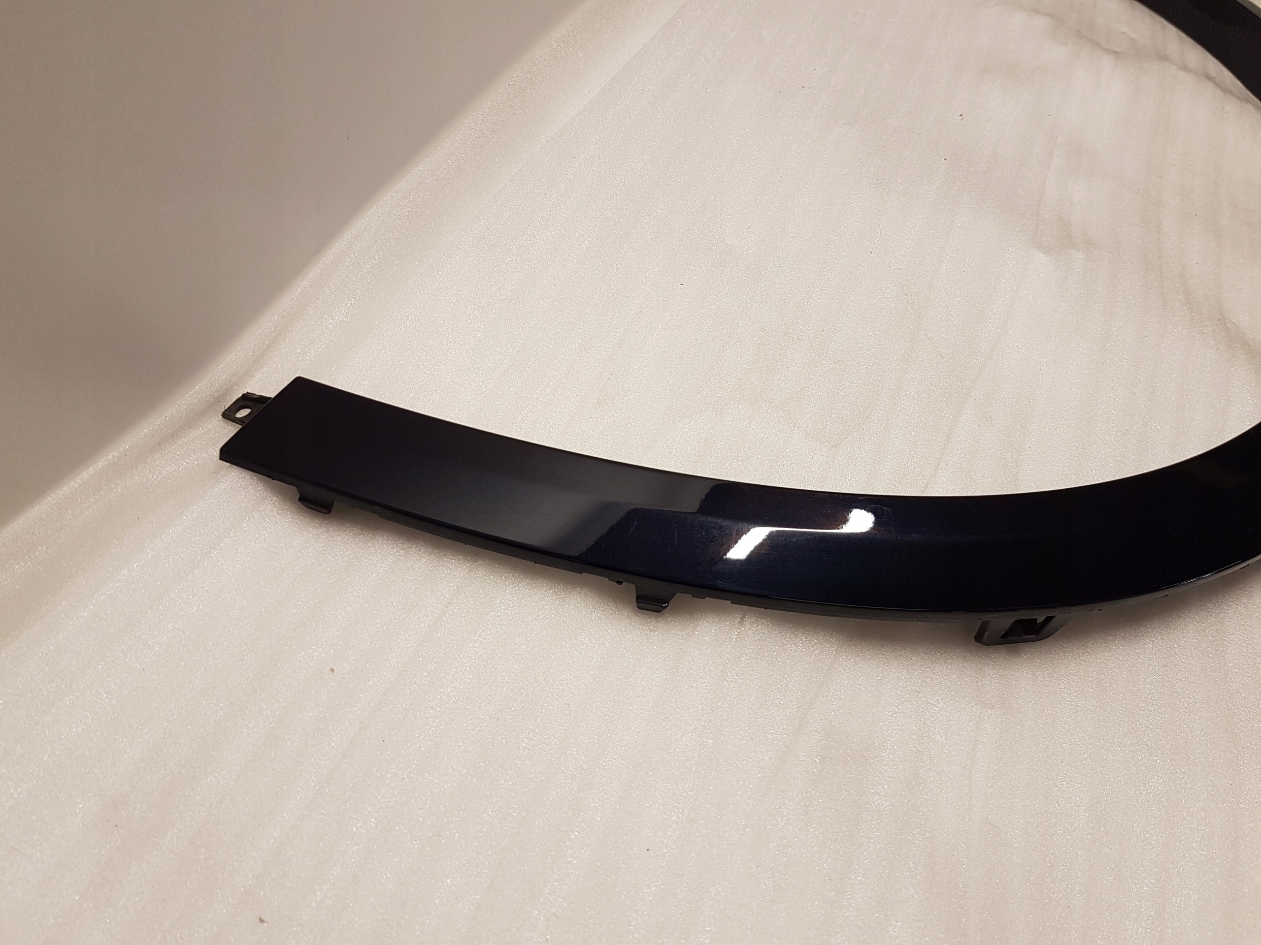 lišta blatníku pravý předek BMW X5 G05 m-packet 8069284